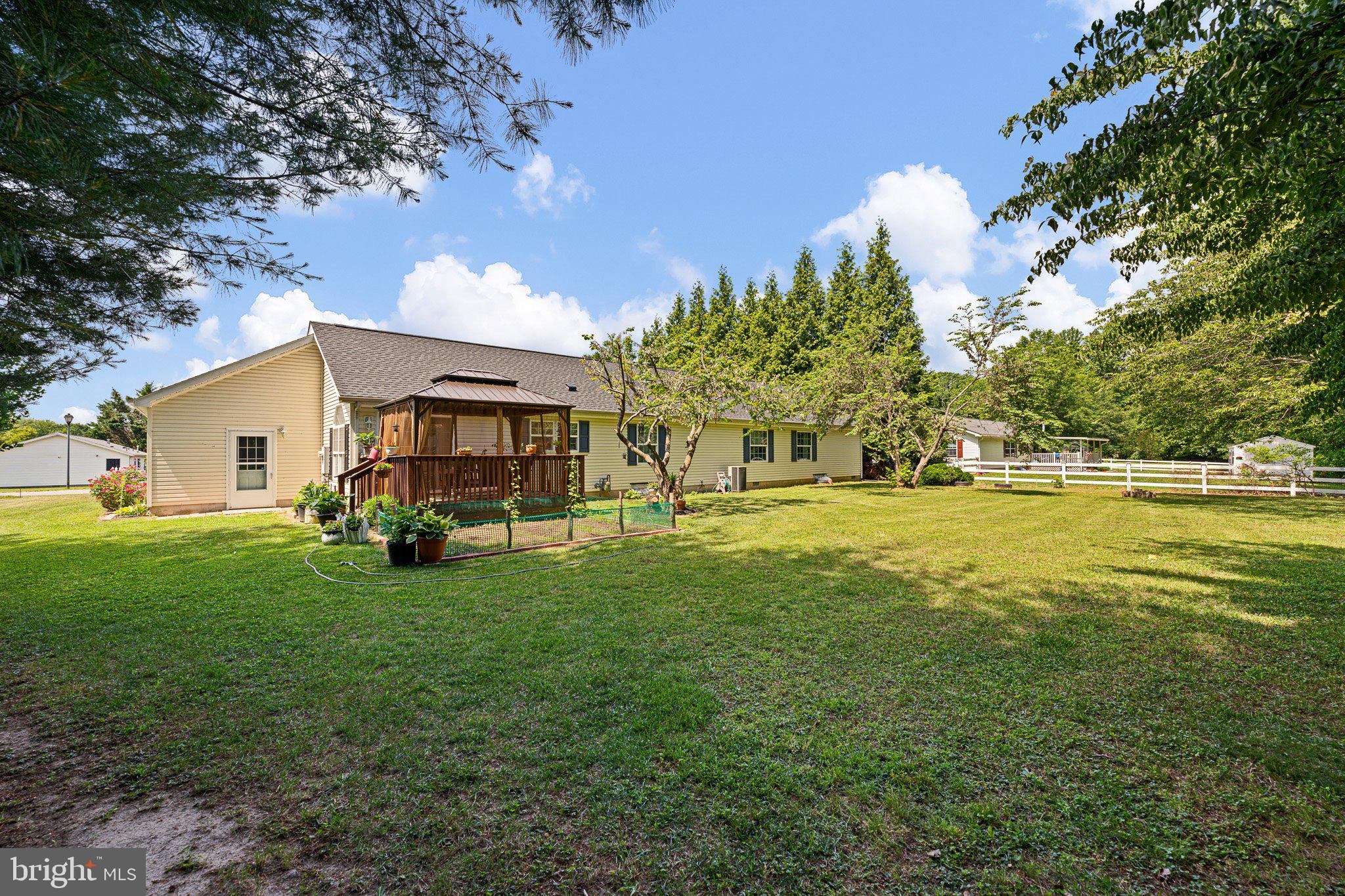 WYNN WOOD - Residential
