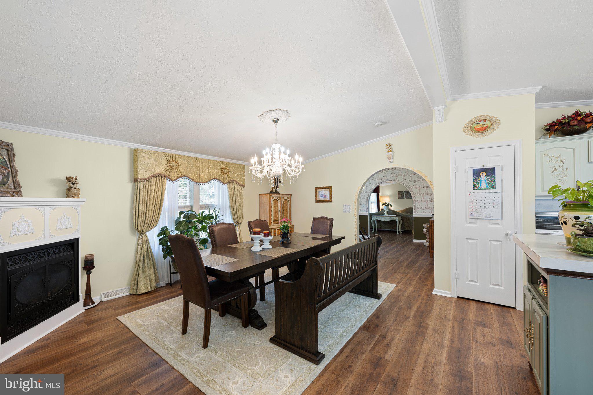 WYNN WOOD - Residential