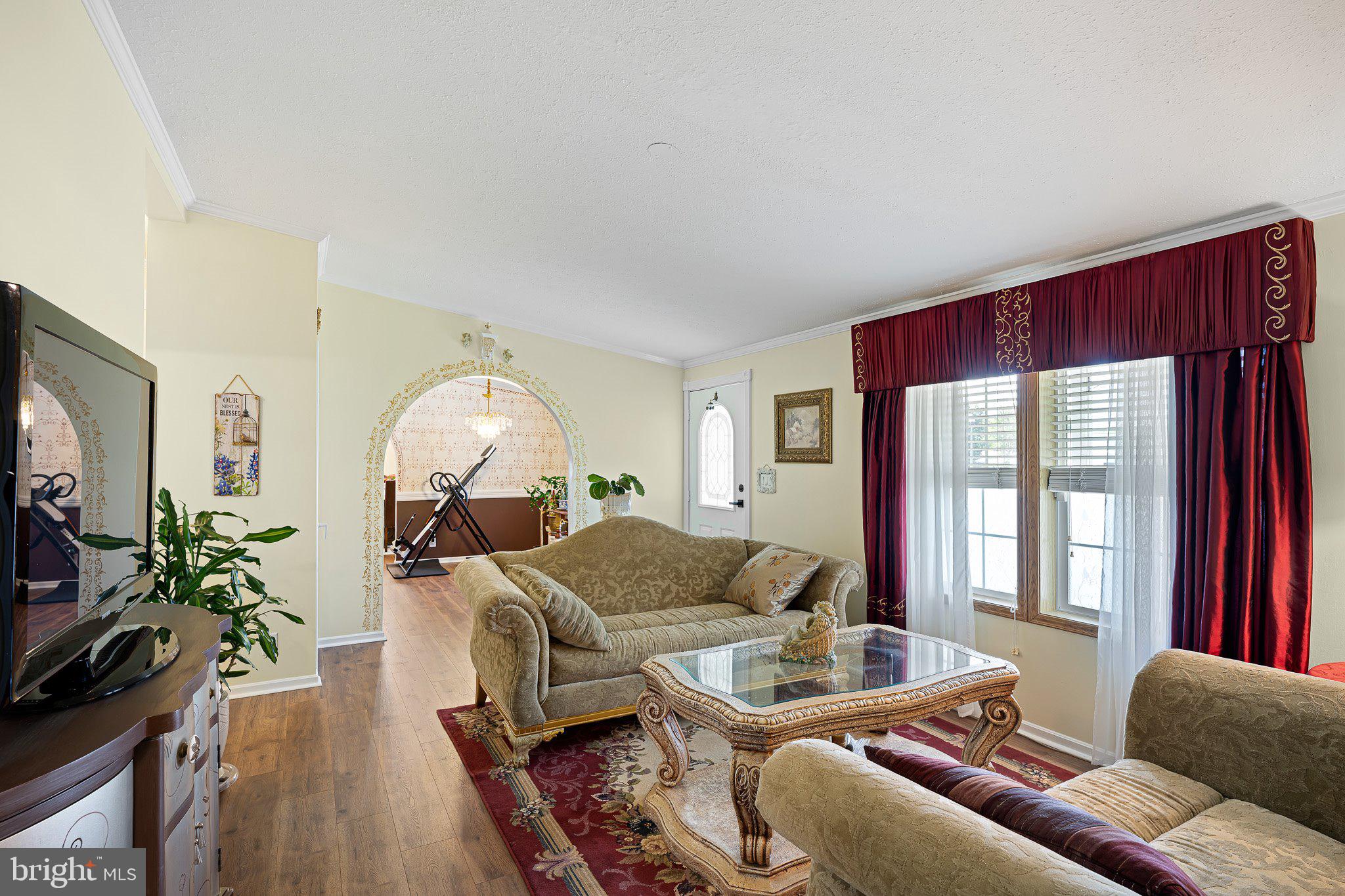 WYNN WOOD - Residential