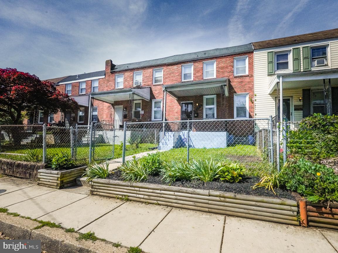 ARLINGTON - Residential