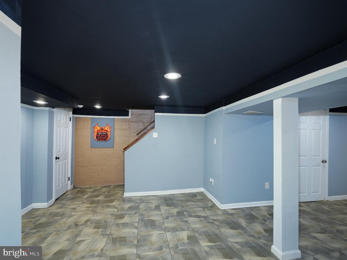 ARLINGTON - Residential