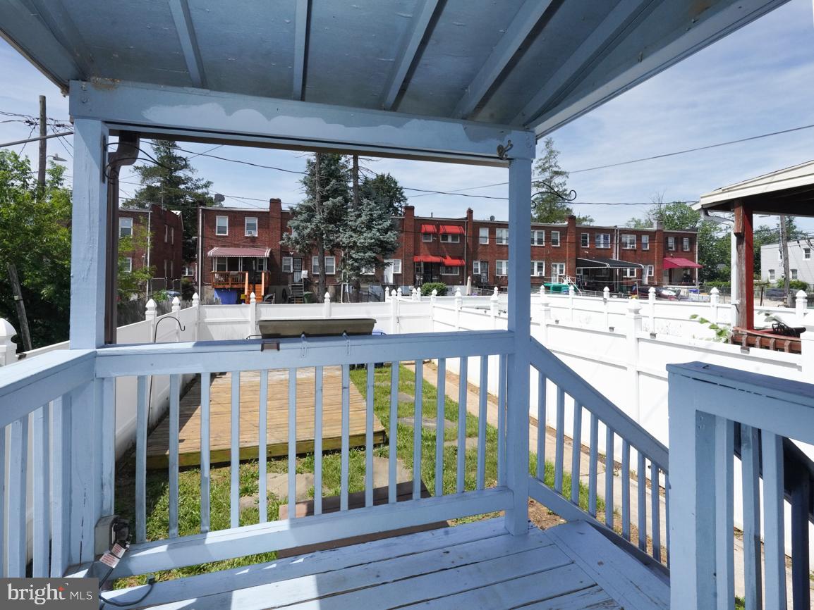 ARLINGTON - Residential