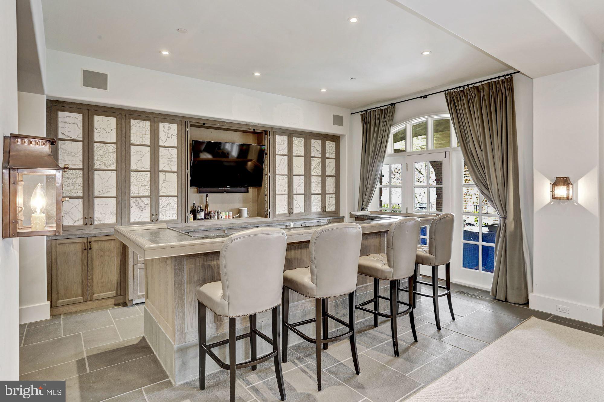 BETHESDA OUTSIDE - Residential