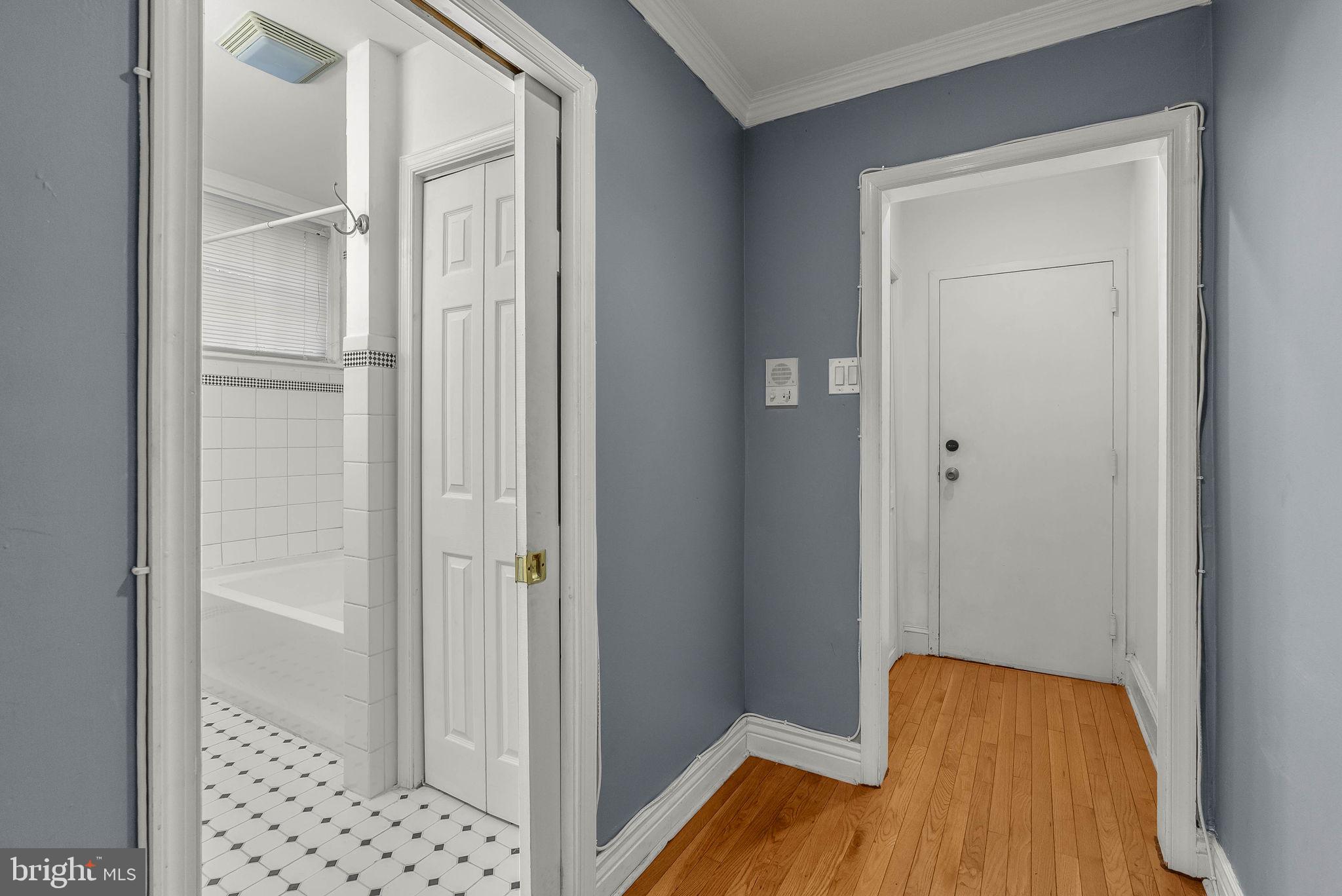 FAIRMOUNT - Residential