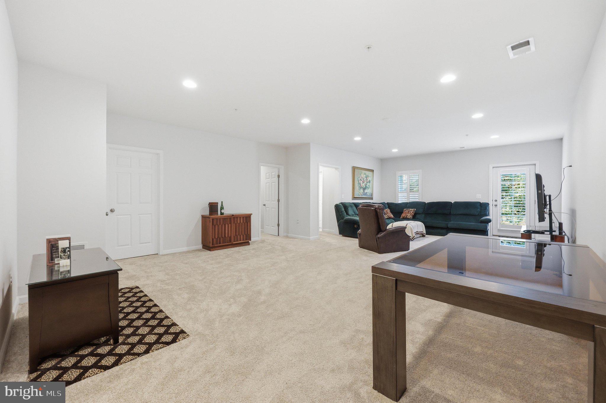 RIDGEVIEW - Residential