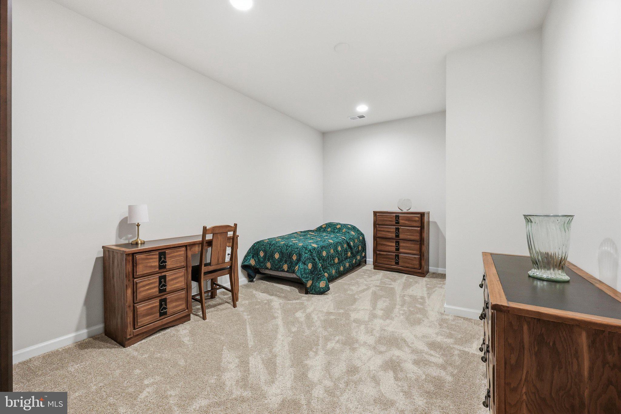 RIDGEVIEW - Residential