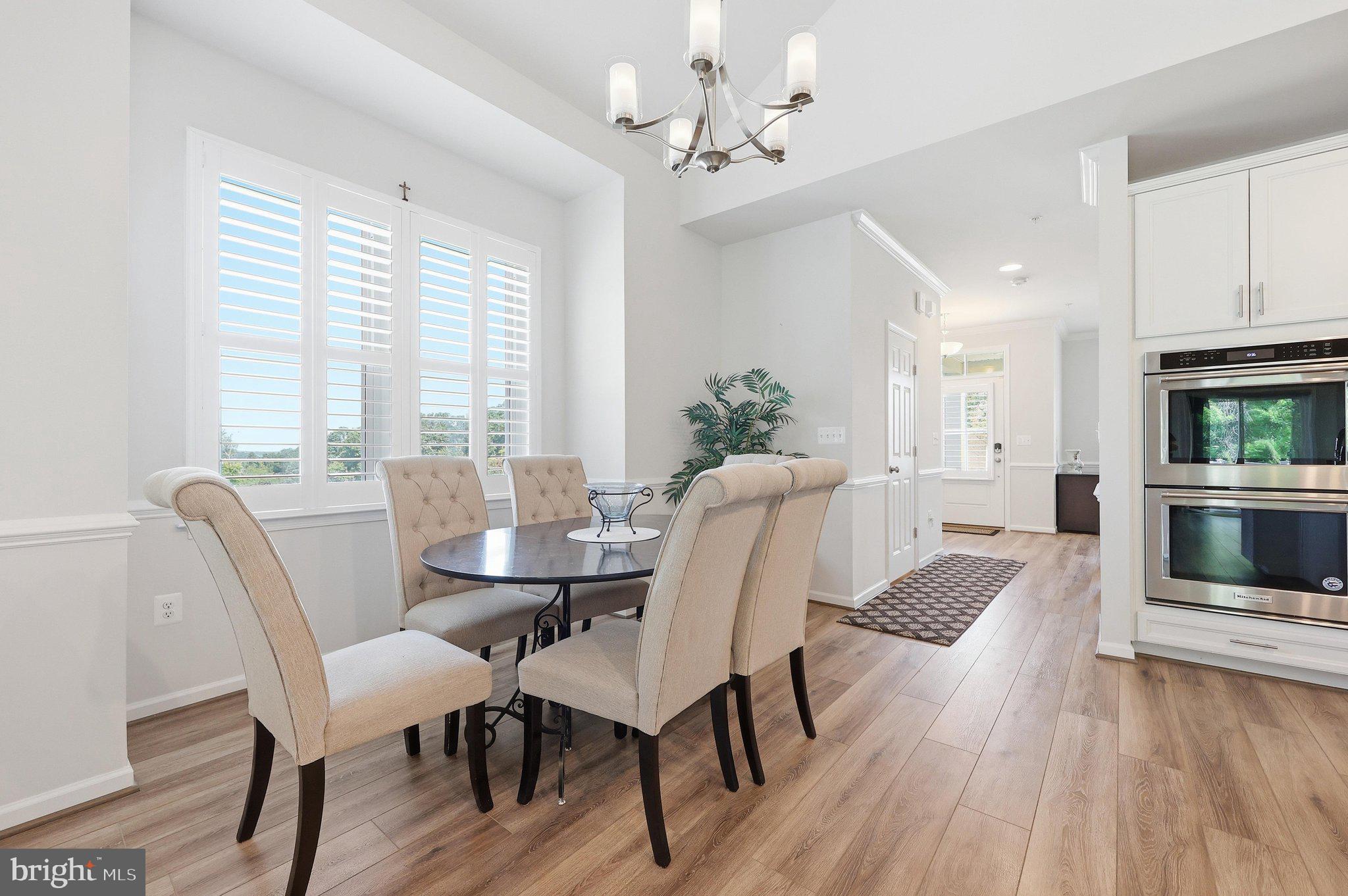 RIDGEVIEW - Residential