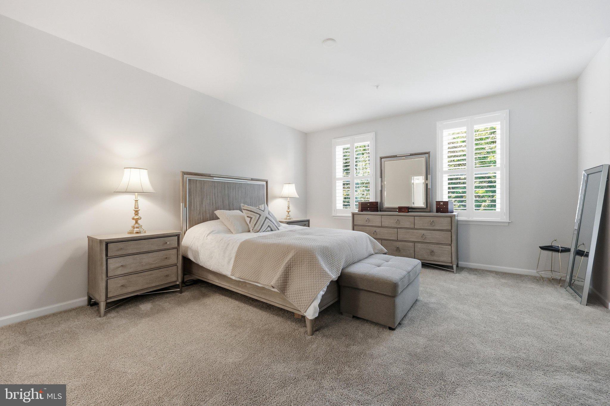 RIDGEVIEW - Residential