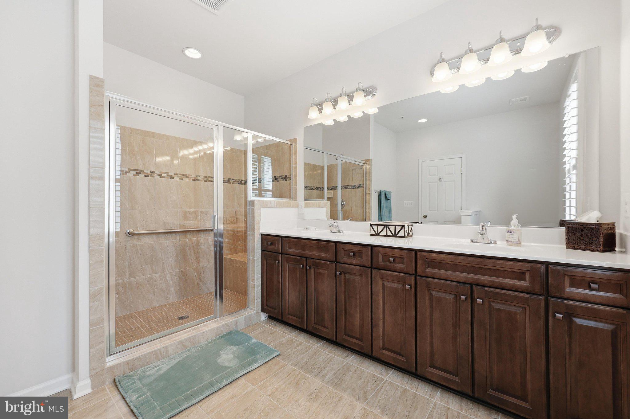 RIDGEVIEW - Residential