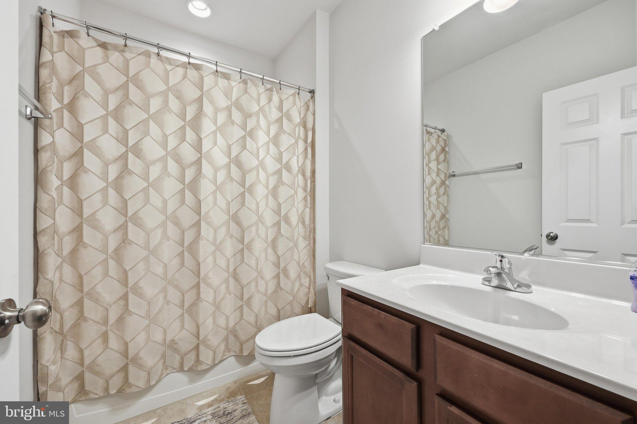 RIDGEVIEW - Residential