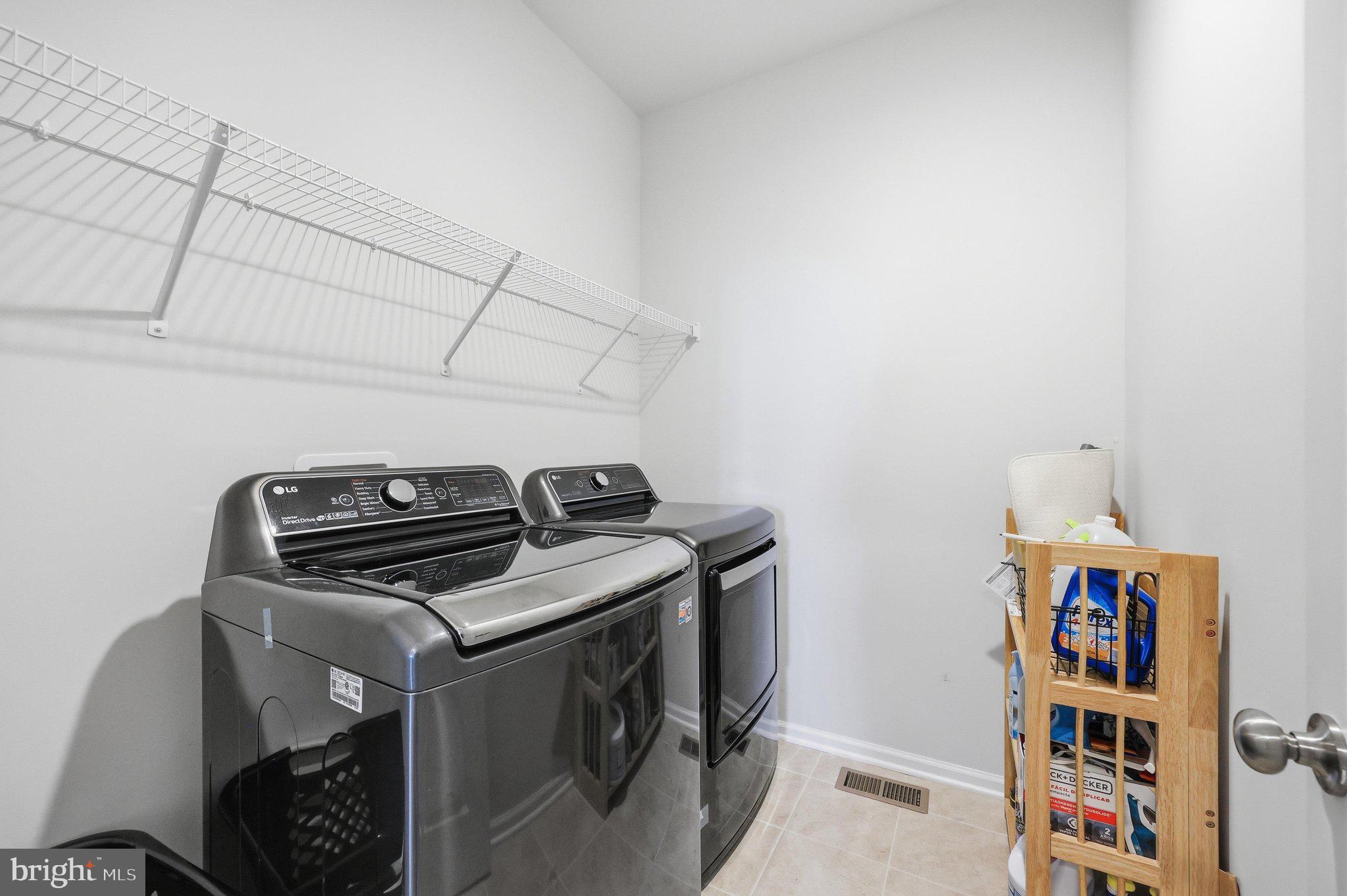 RIDGEVIEW - Residential