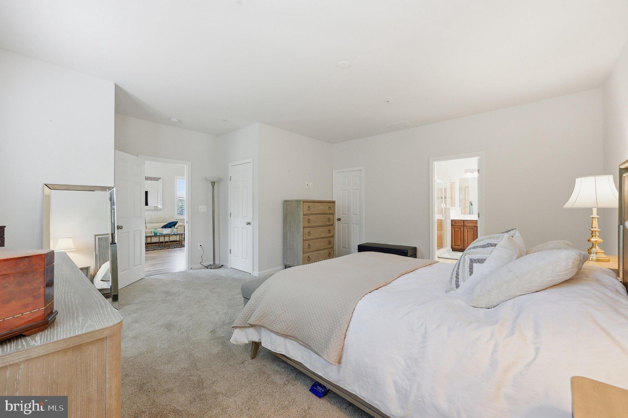 RIDGEVIEW - Residential