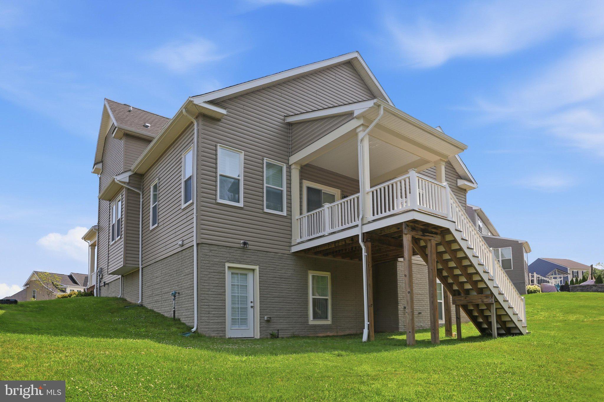 RIDGEVIEW - Residential