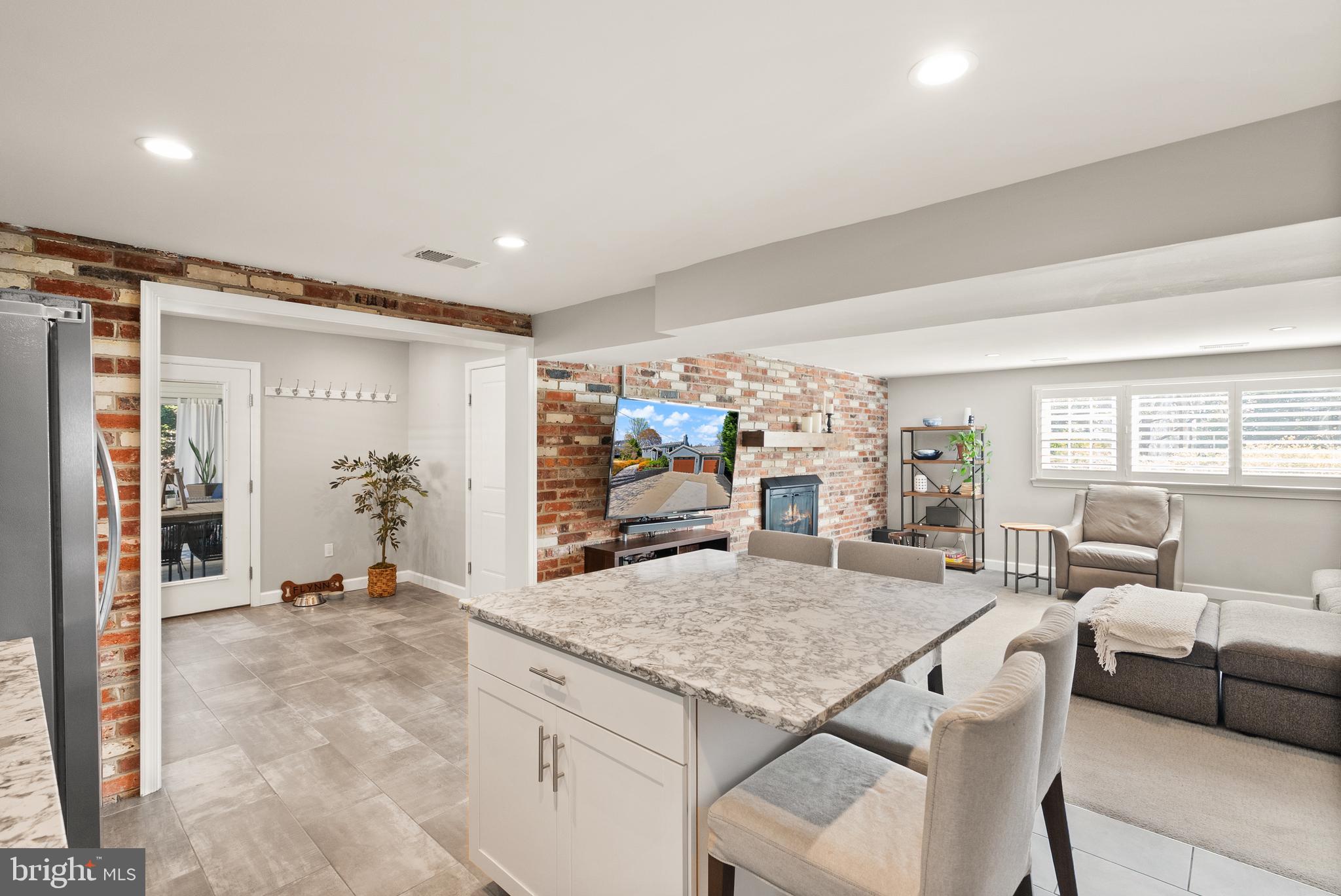 EL NIDO - Residential