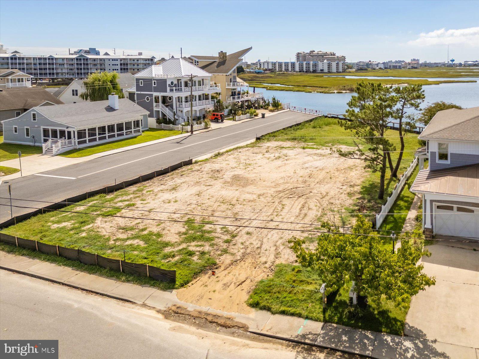 LITTLE SALISBURY - Residential