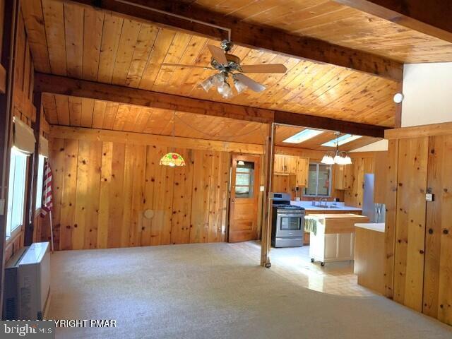 POCONO FARMS - Residential