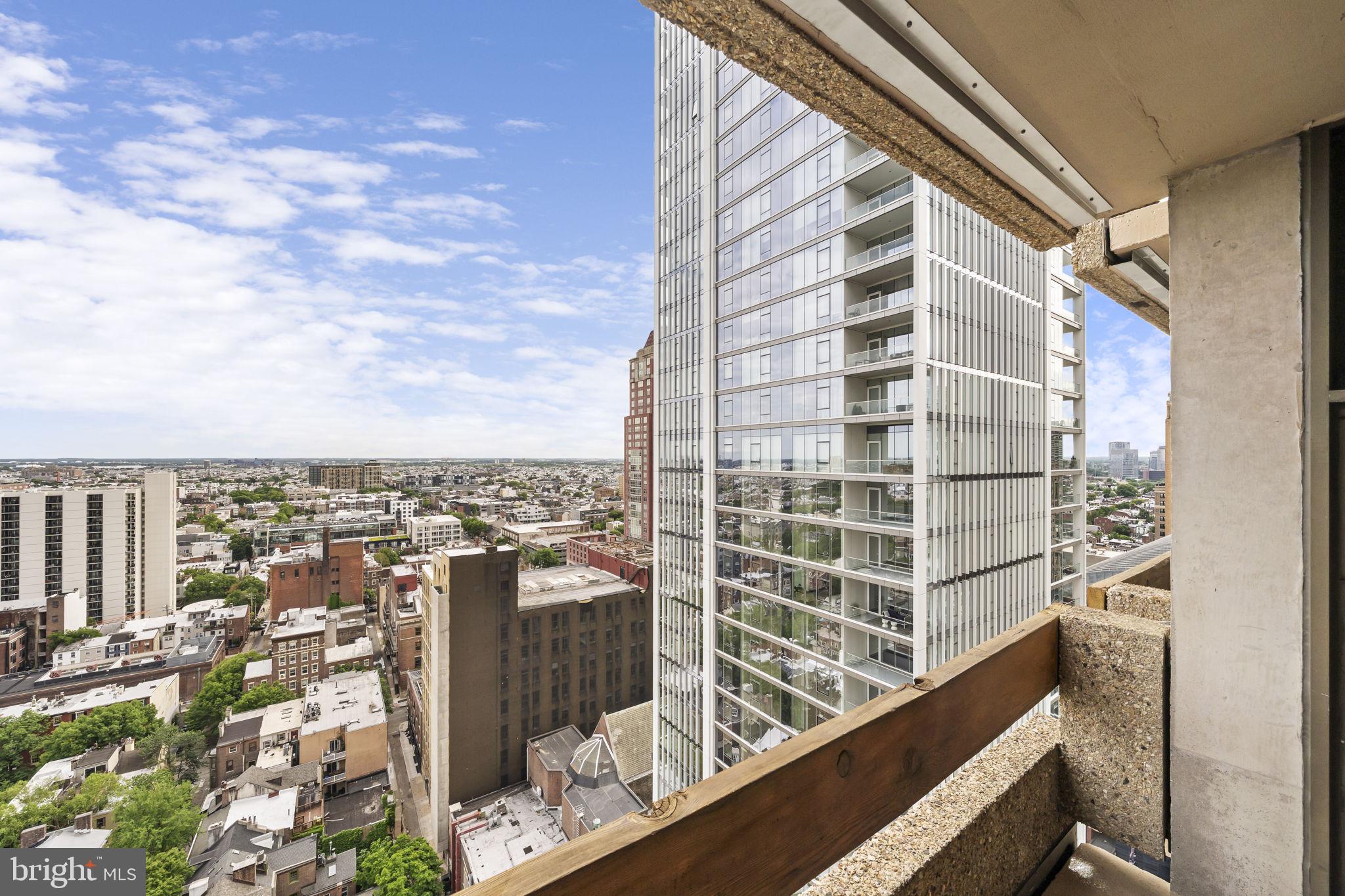 WASHINGTON SQ WEST - Residential