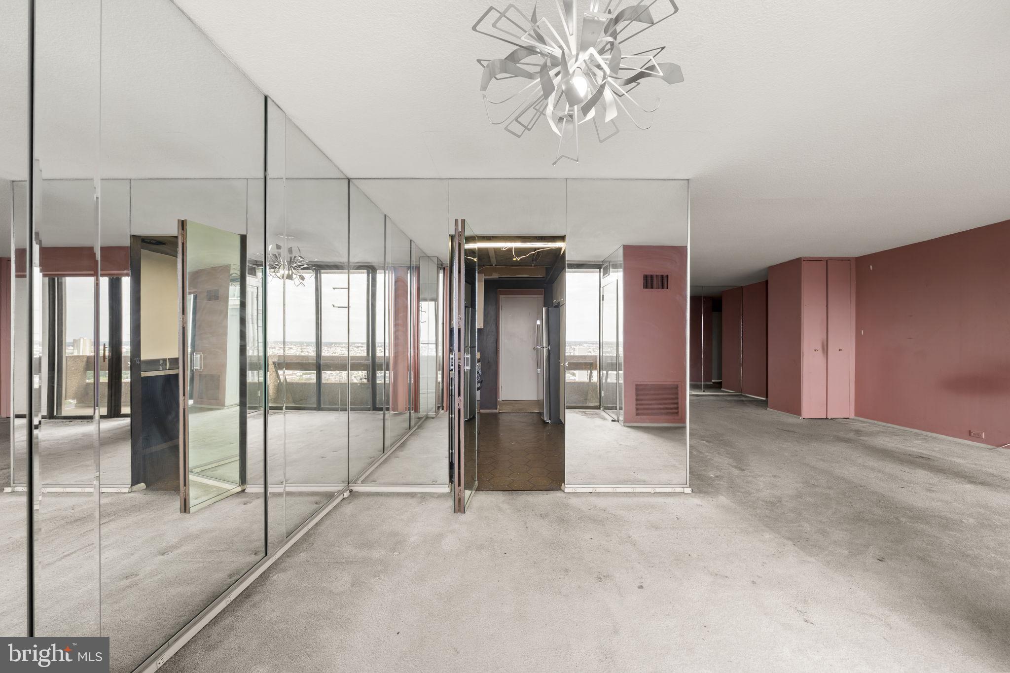WASHINGTON SQ WEST - Residential