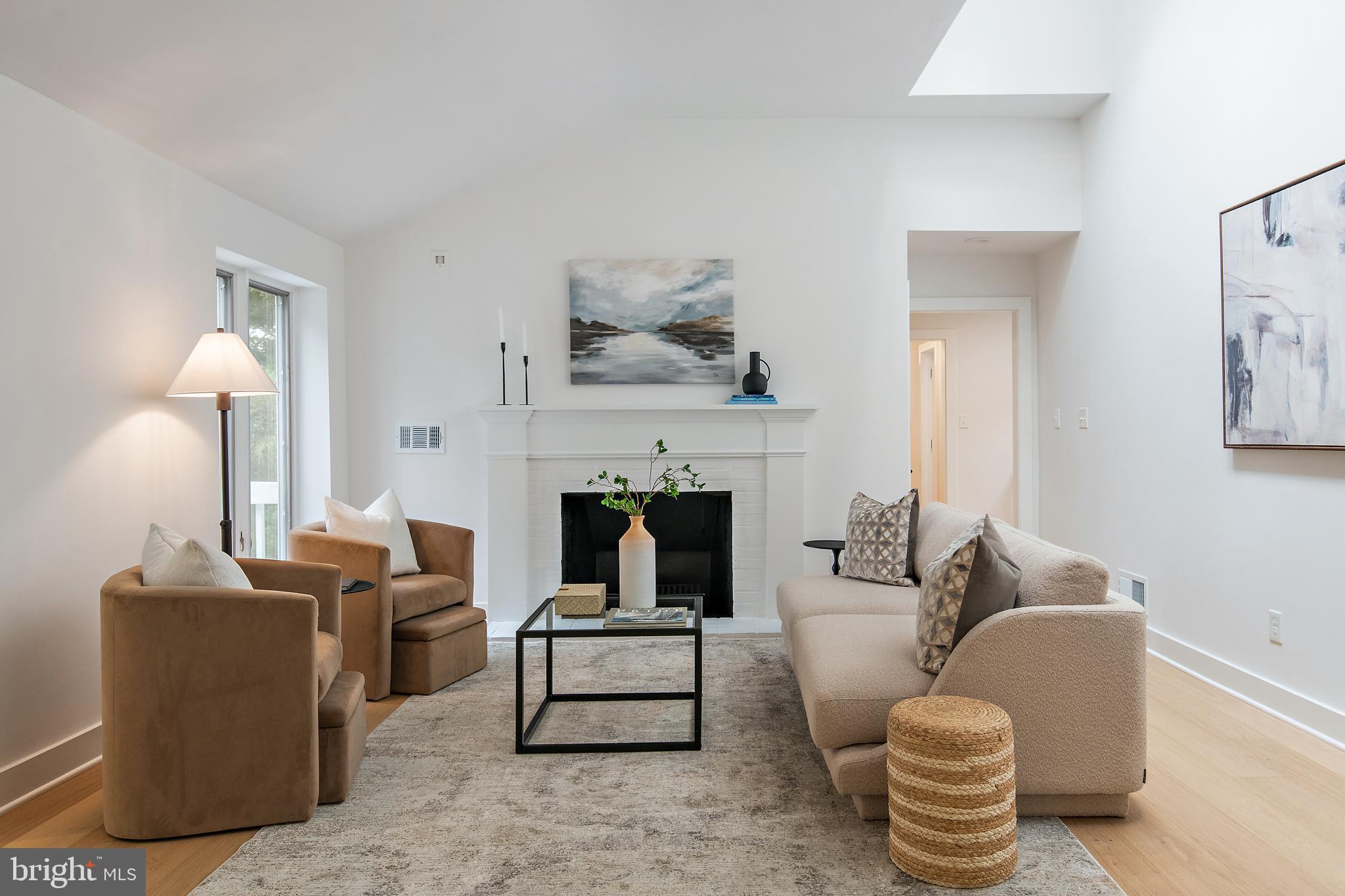 GIBSON ISLAND - Residential