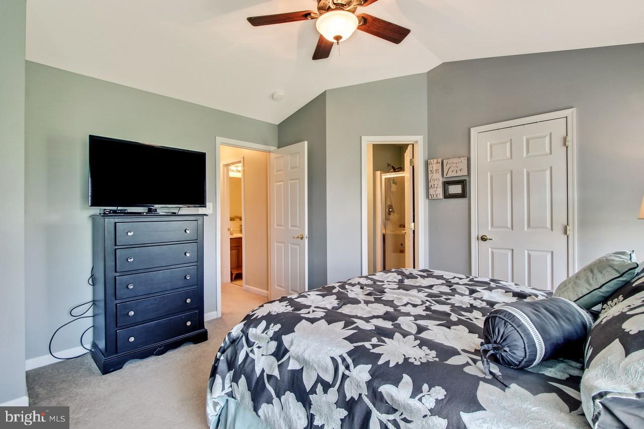 SALEM RUN - Residential
