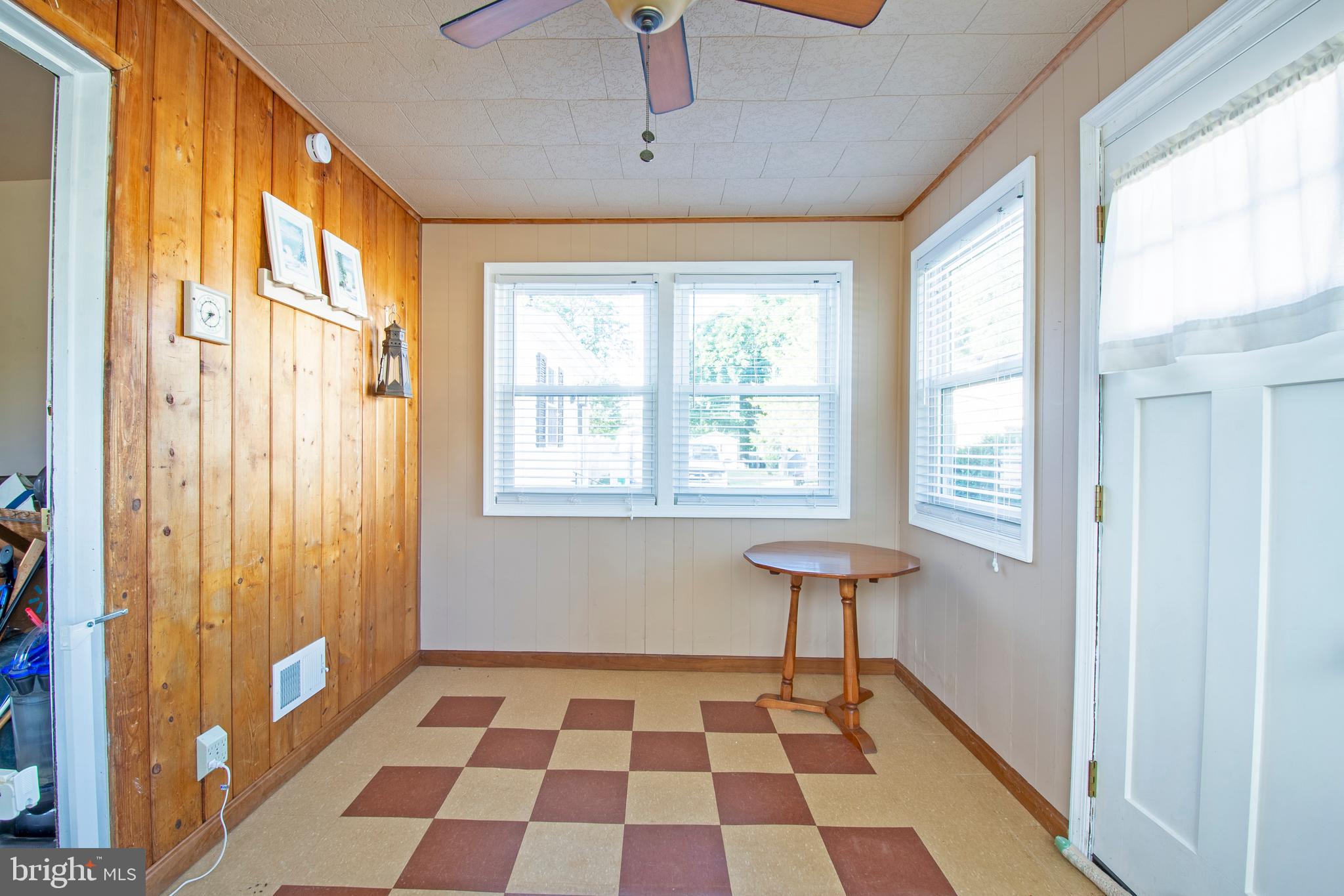 ARGOS CORNER - Residential