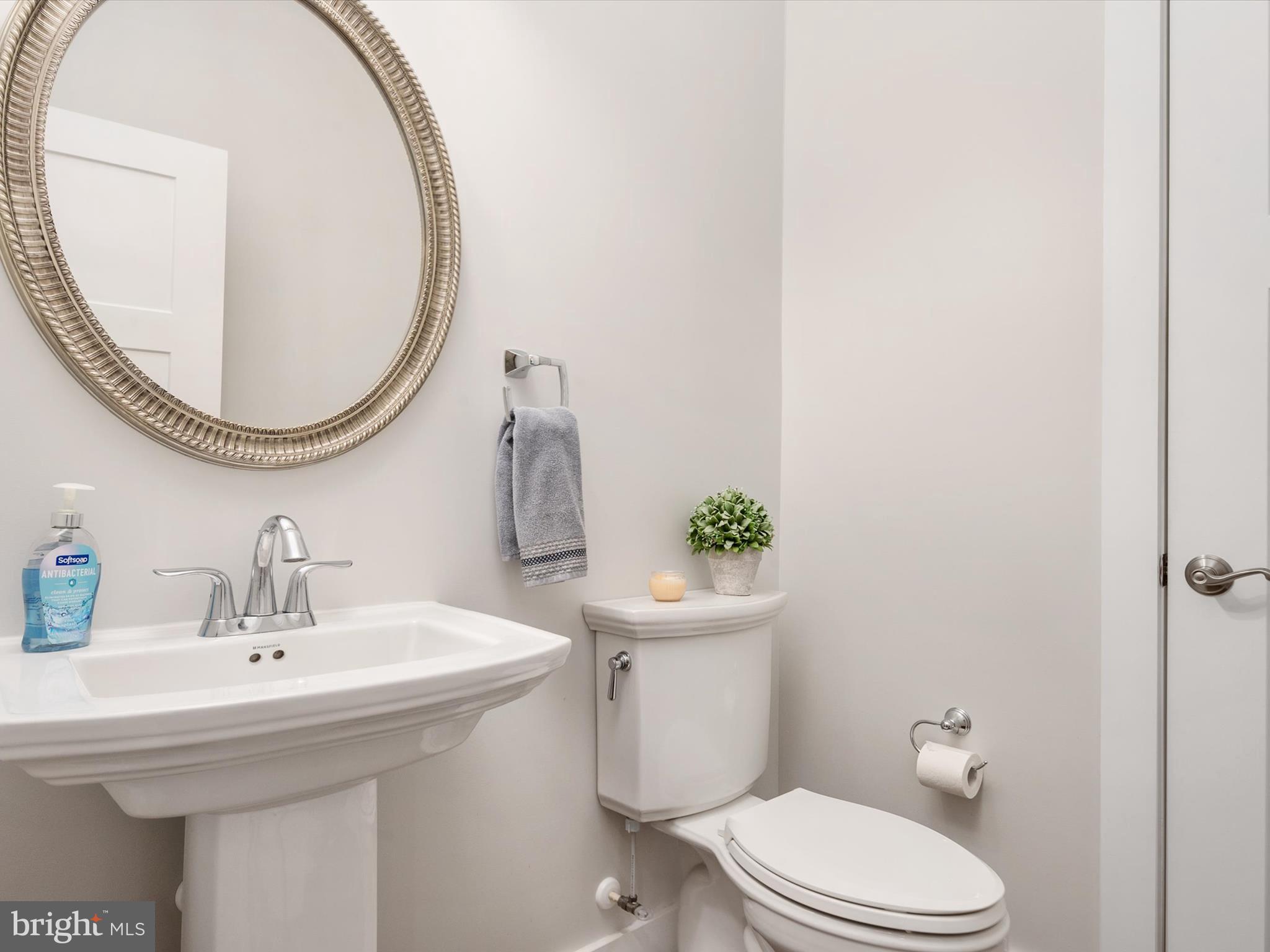 RESERVE AT PONDVIEW - Residential