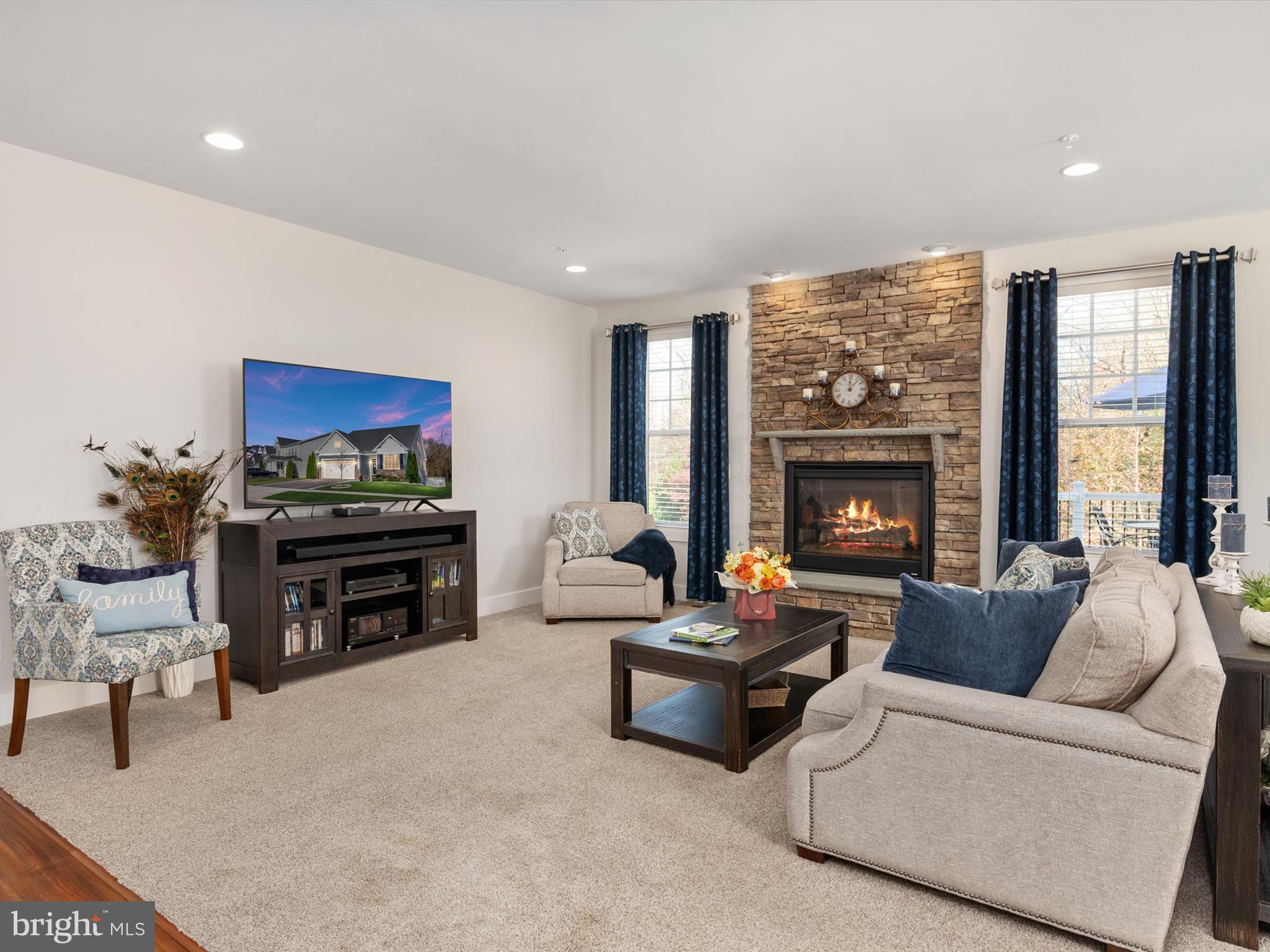 RESERVE AT PONDVIEW - Residential