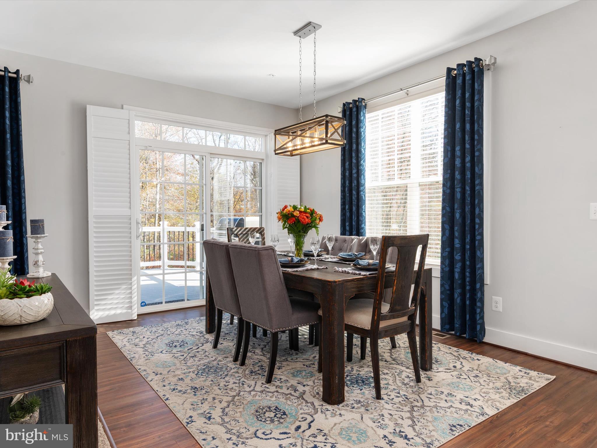 RESERVE AT PONDVIEW - Residential