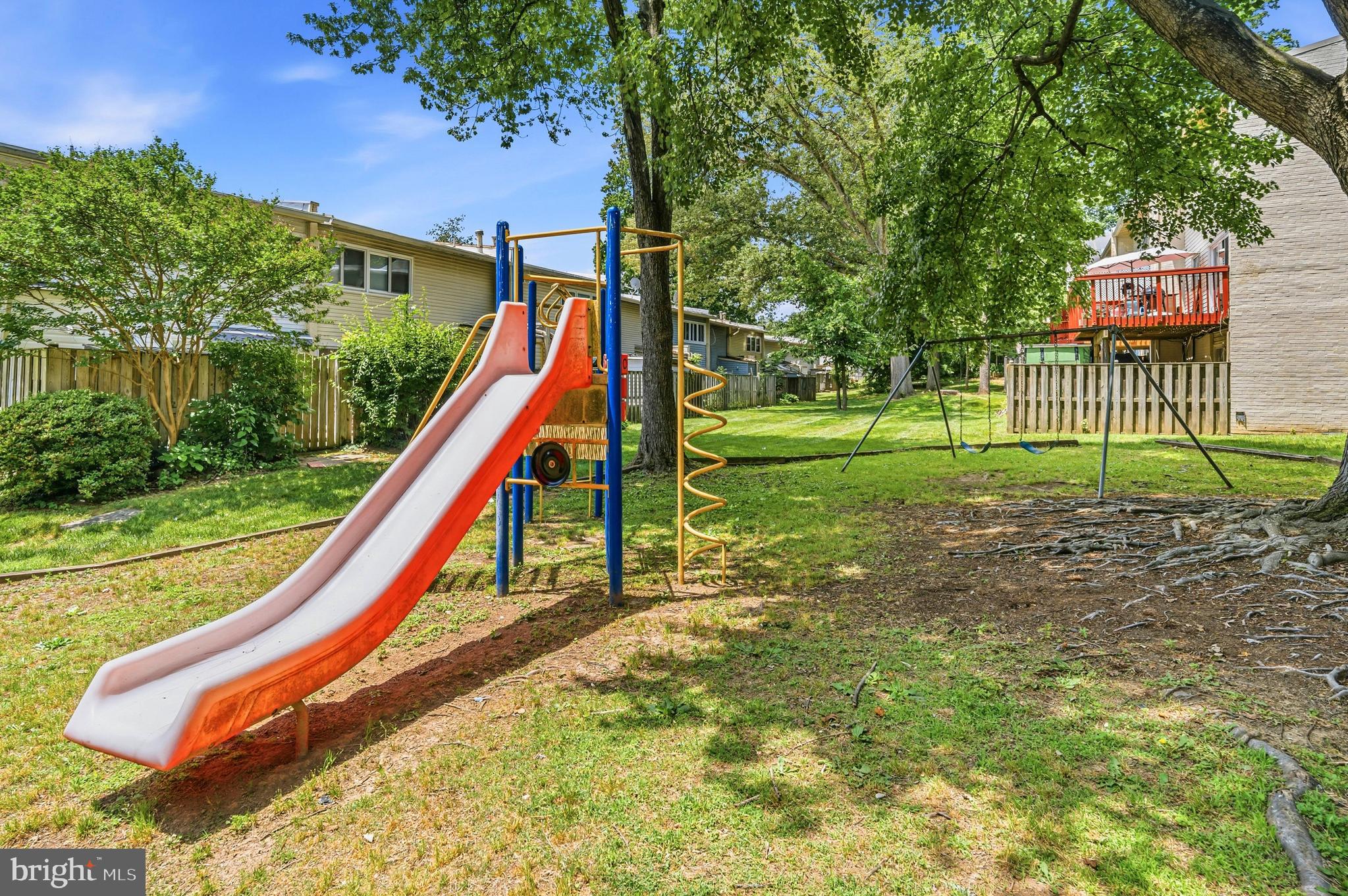 FAIRFAX HERITAGE - Residential
