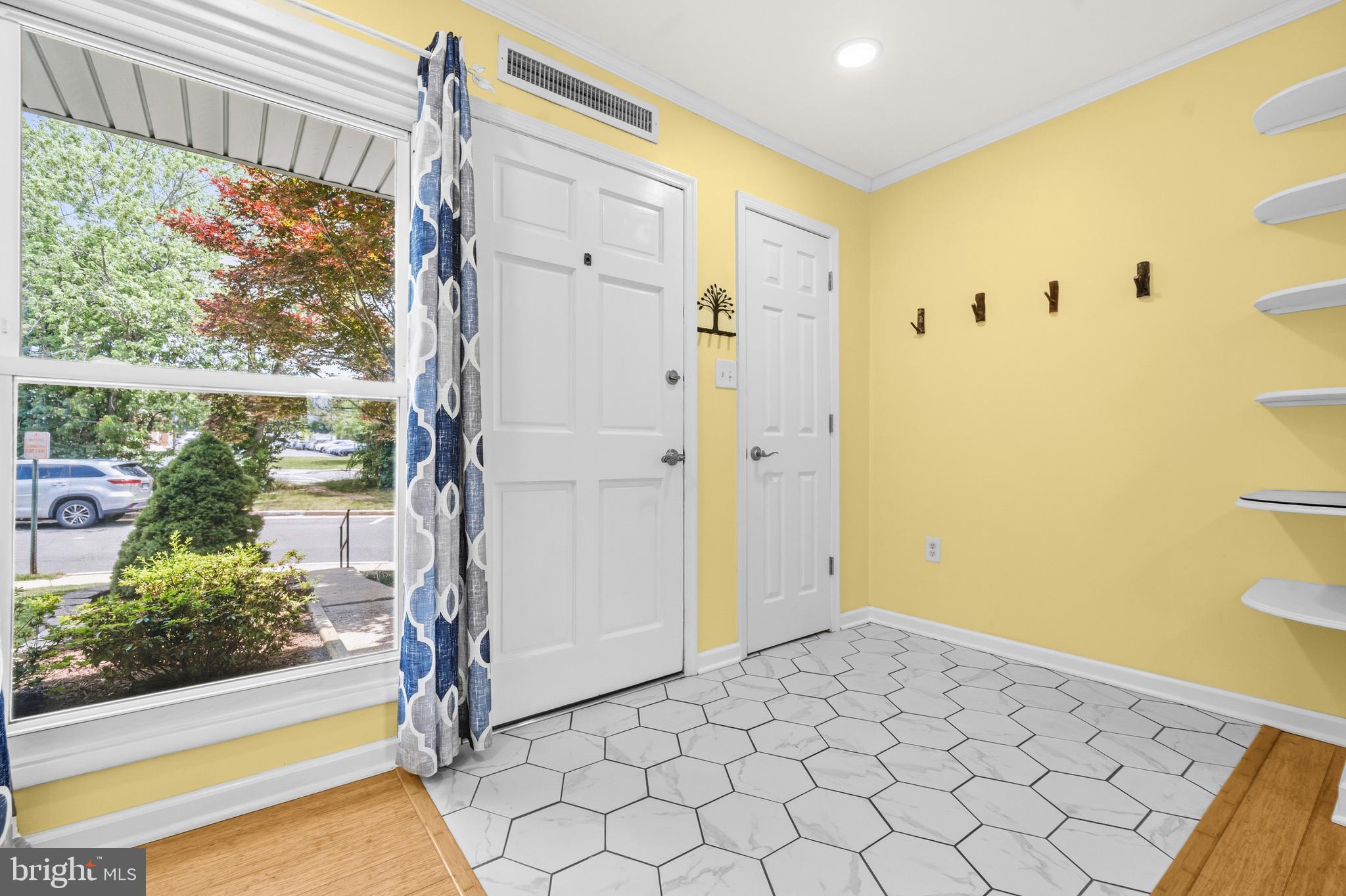 FAIRFAX HERITAGE - Residential