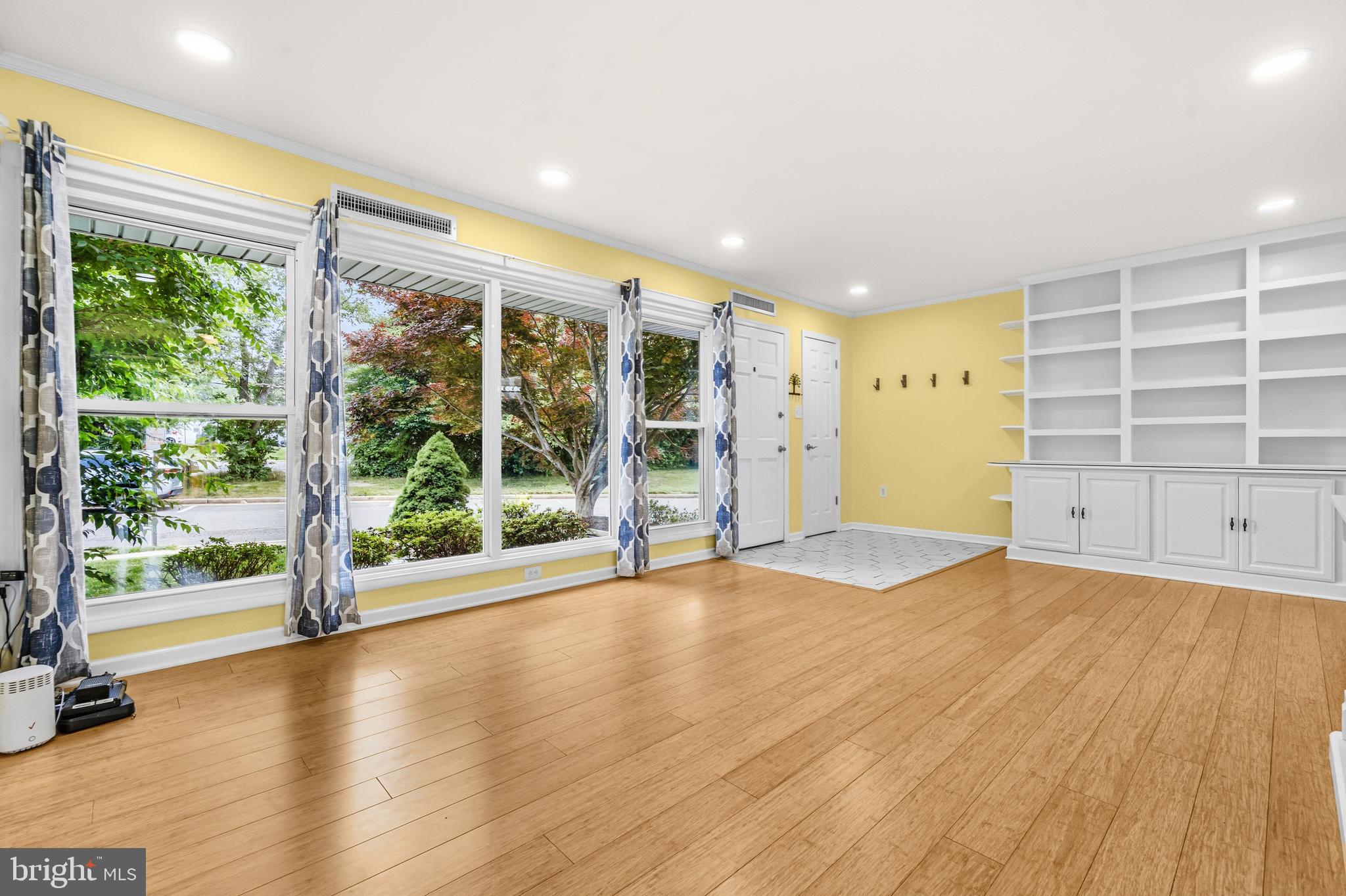 FAIRFAX HERITAGE - Residential