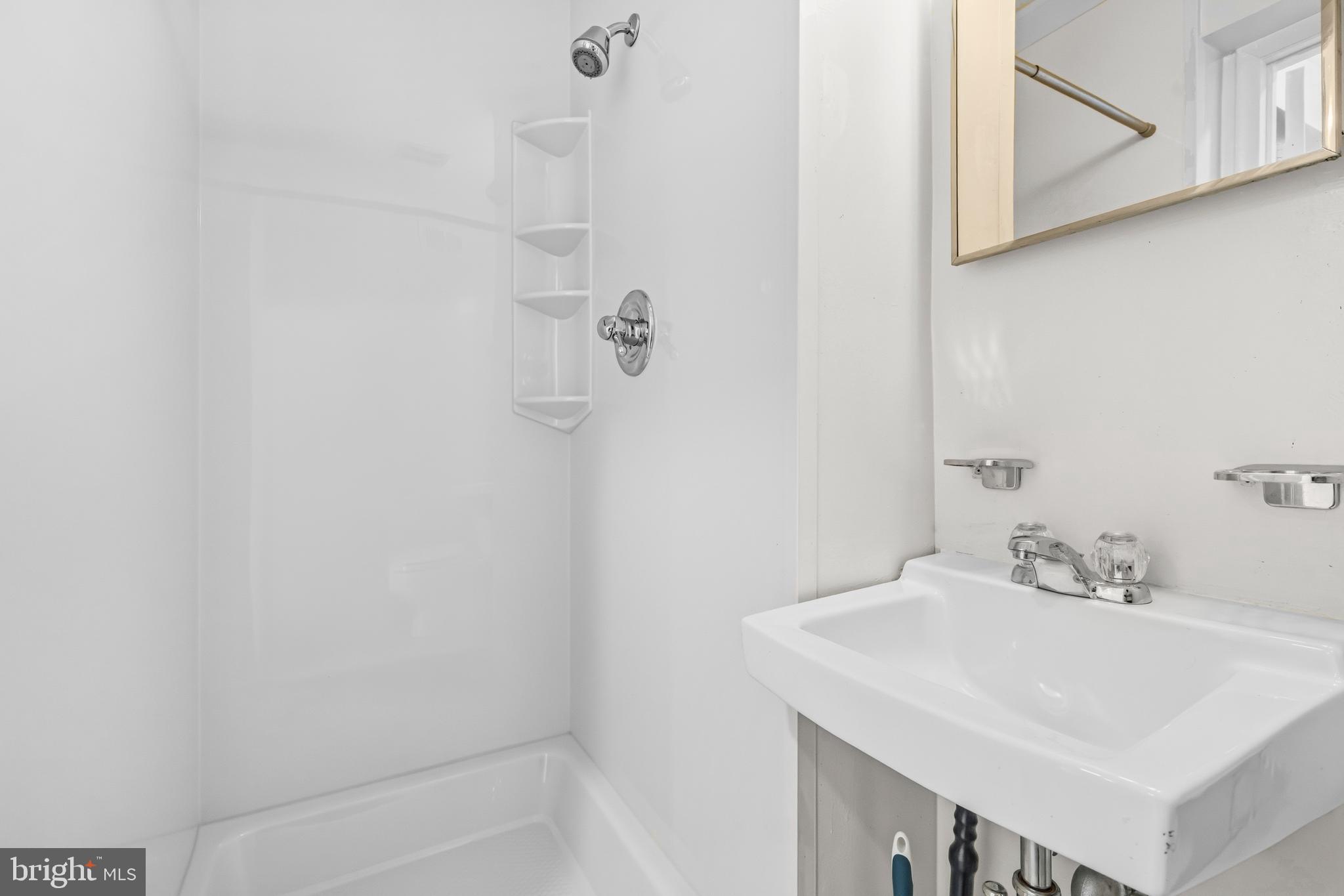 FAIRFAX HERITAGE - Residential