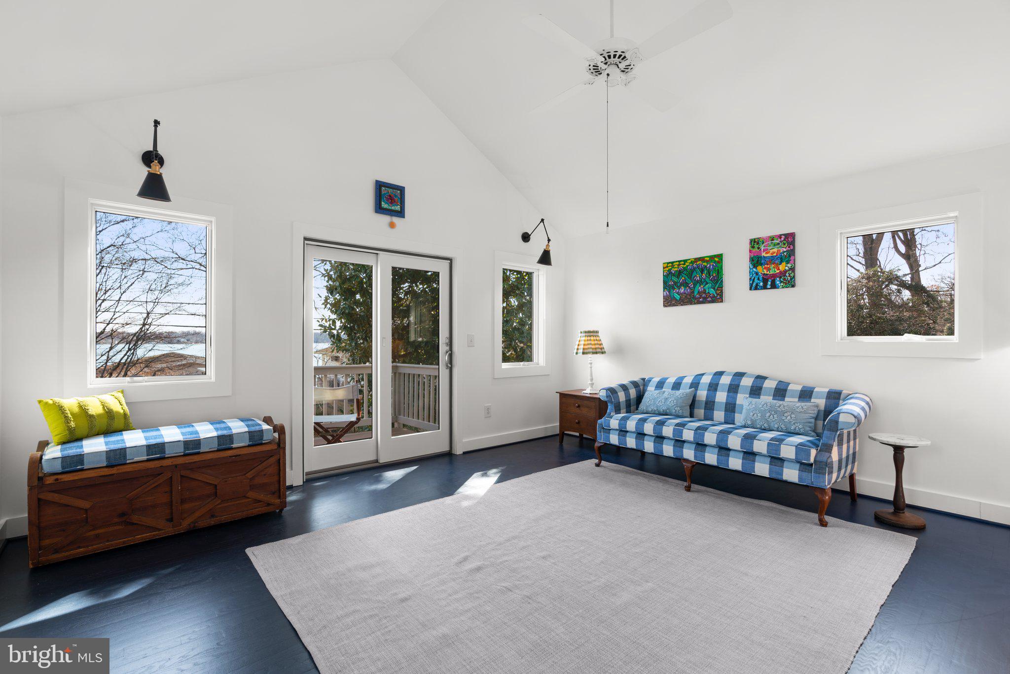 HERALD HARBOR - Residential