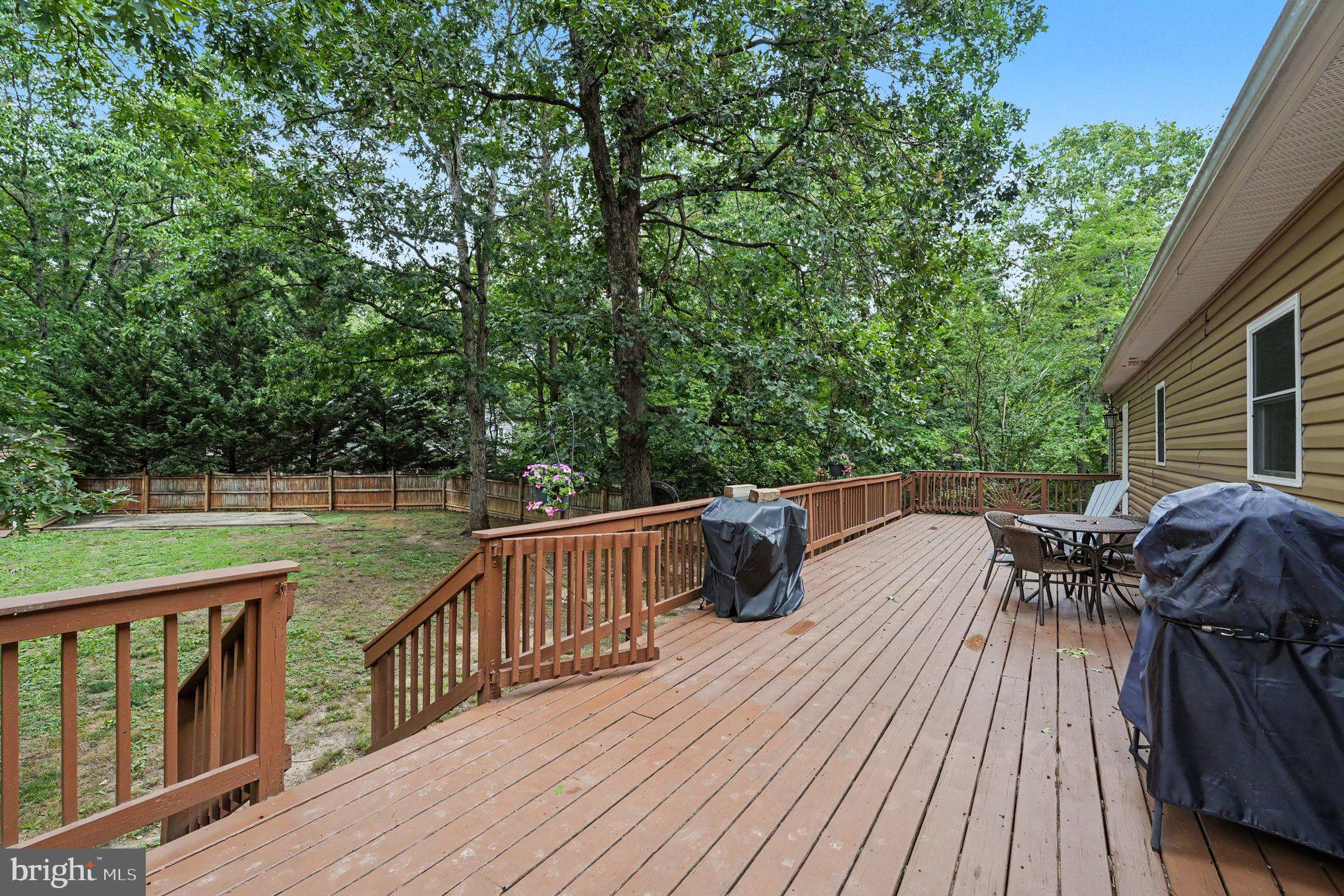 LAKE WILDERNESS - Residential