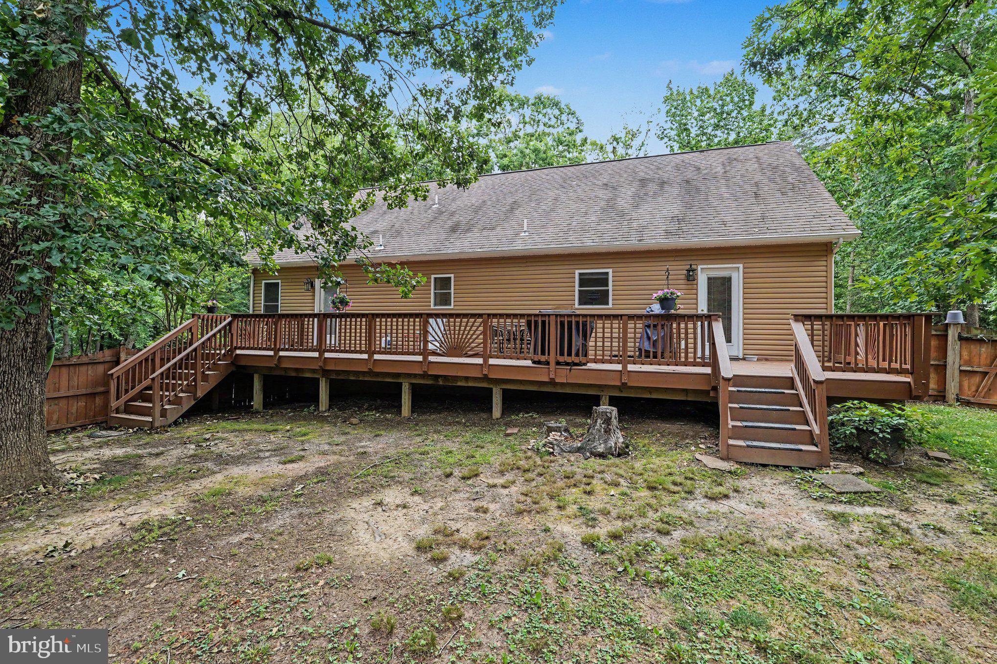 LAKE WILDERNESS - Residential