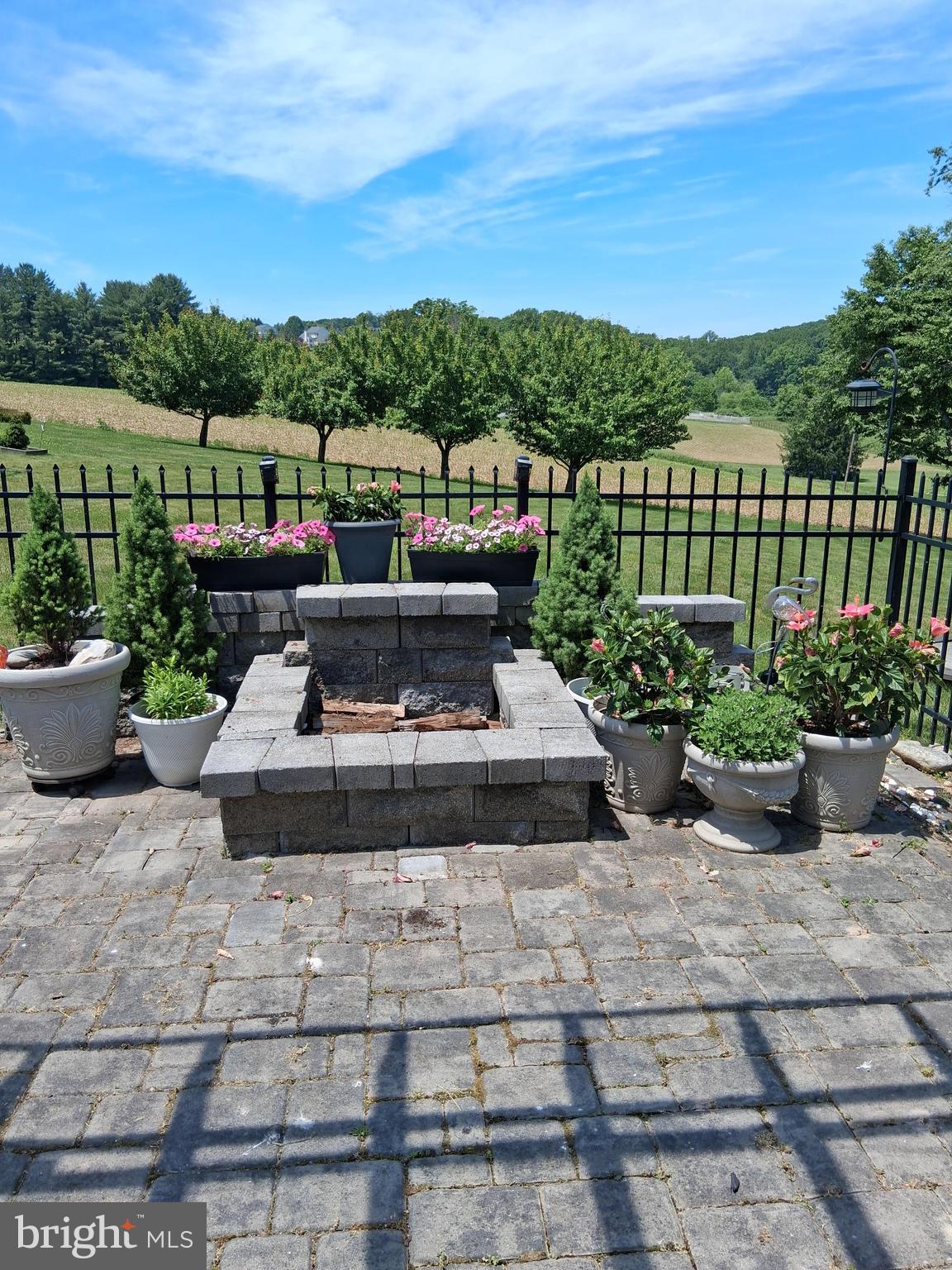 CHENOPODIUM ACRES - Residential