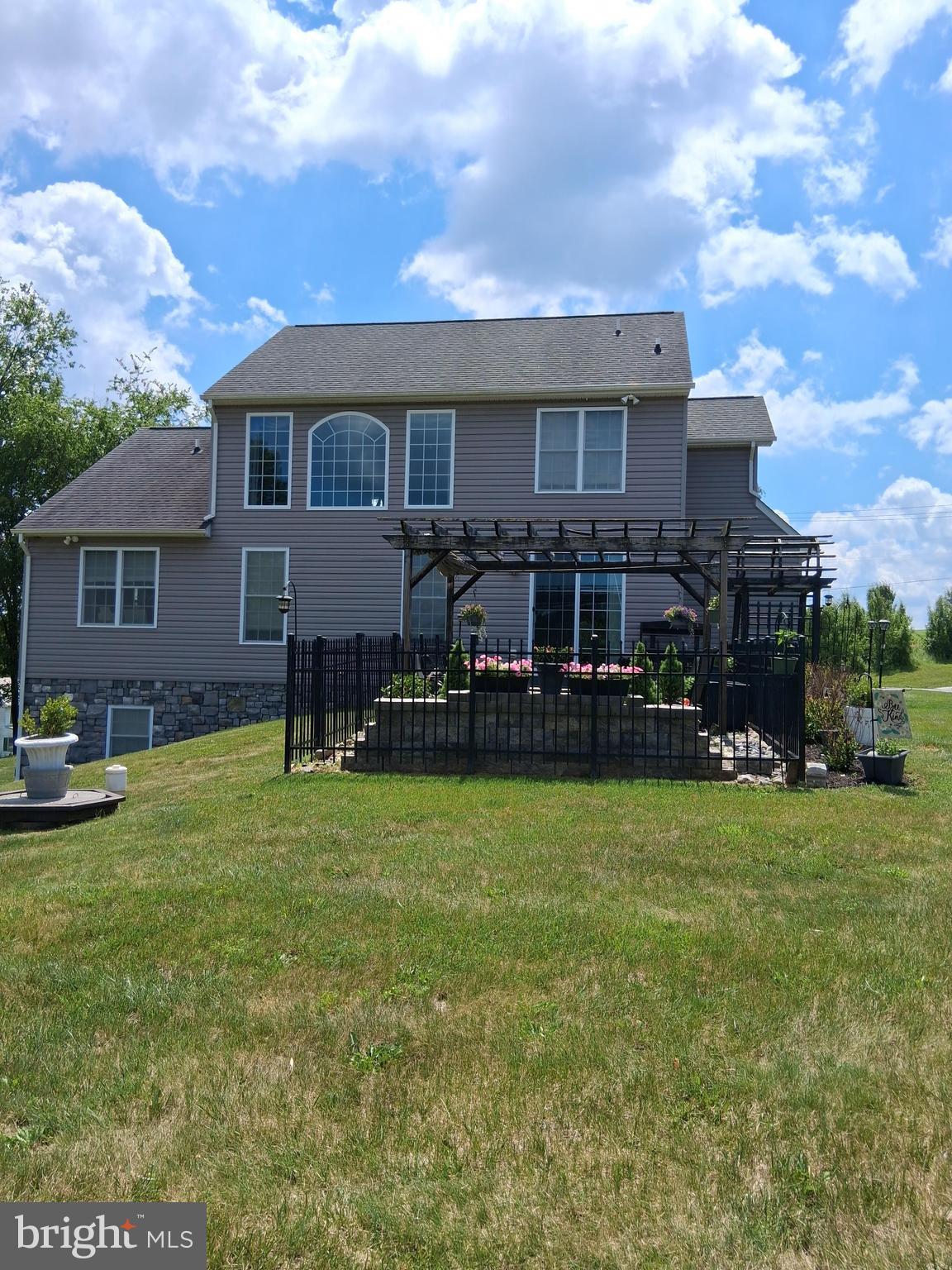 CHENOPODIUM ACRES - Residential