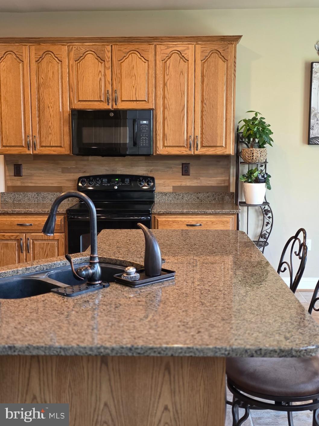 CHENOPODIUM ACRES - Residential