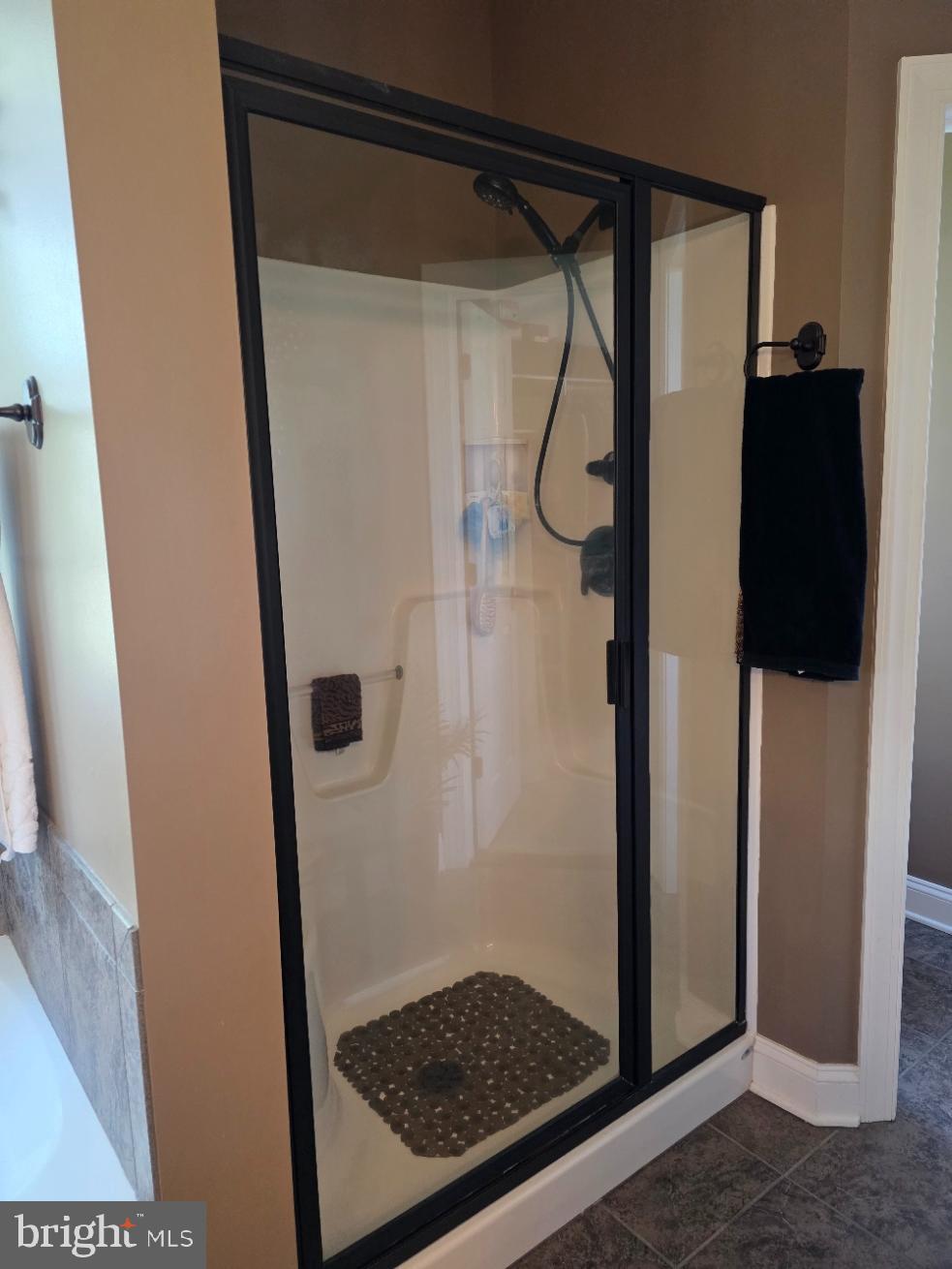CHENOPODIUM ACRES - Residential