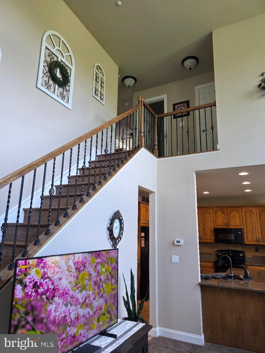 CHENOPODIUM ACRES - Residential