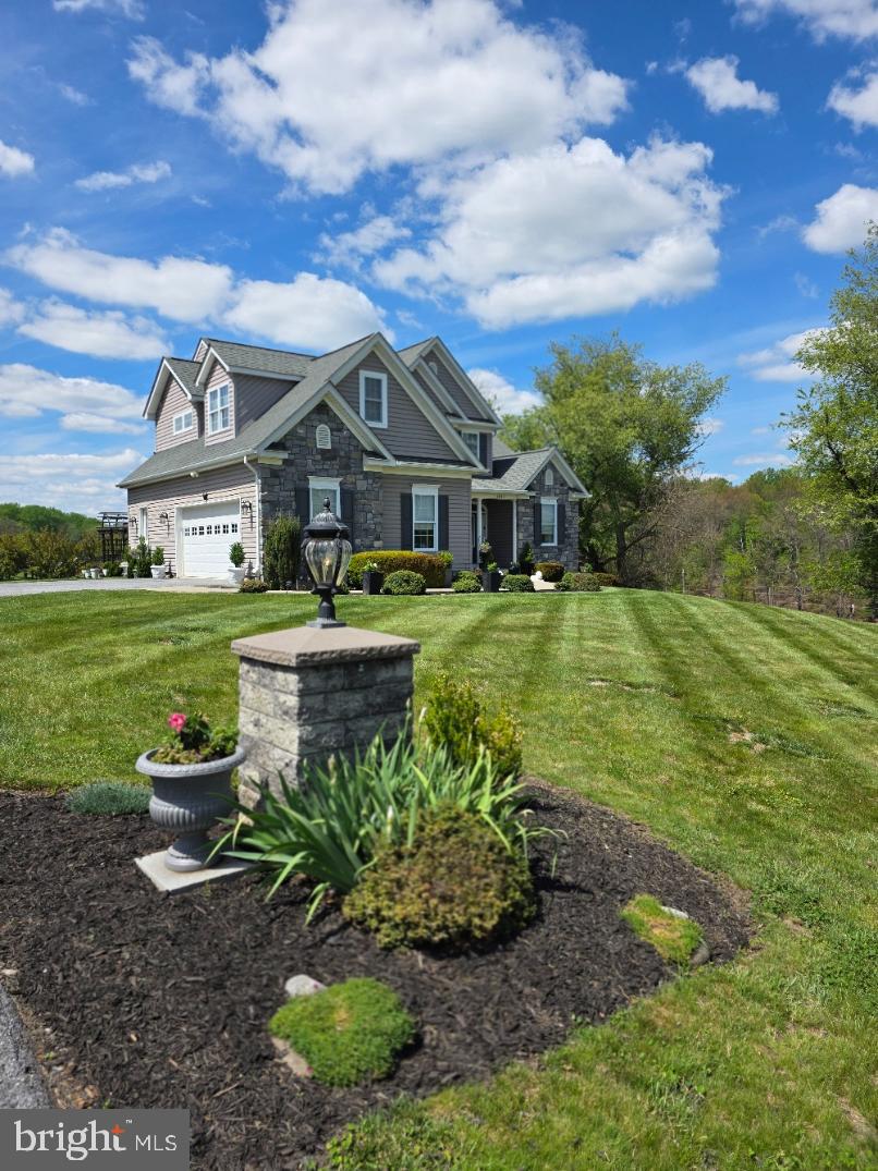 CHENOPODIUM ACRES - Residential