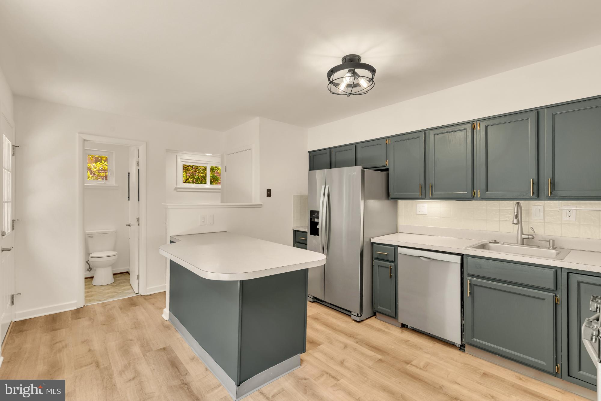 CONNECTICUT AVENUE ESTATES - Residential