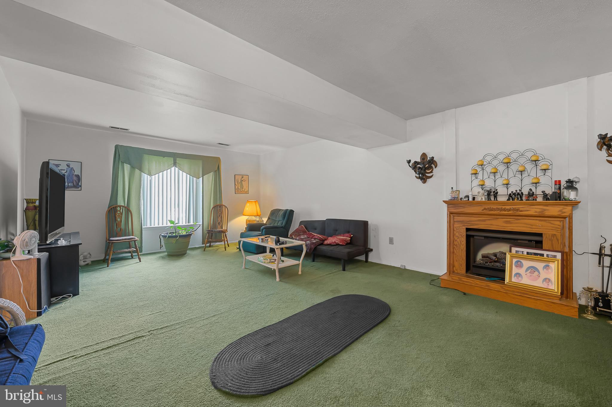 LLANGOLLEN ESTATES - Residential
