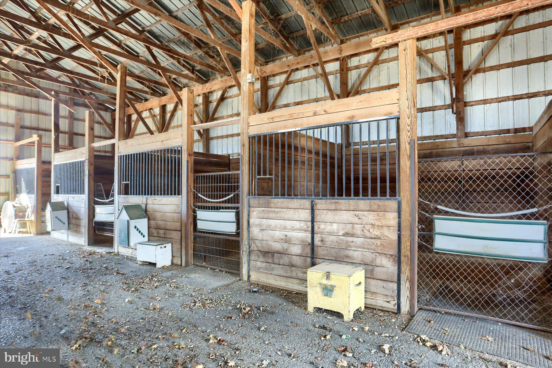 BROWNAWELL FARMS - Residential