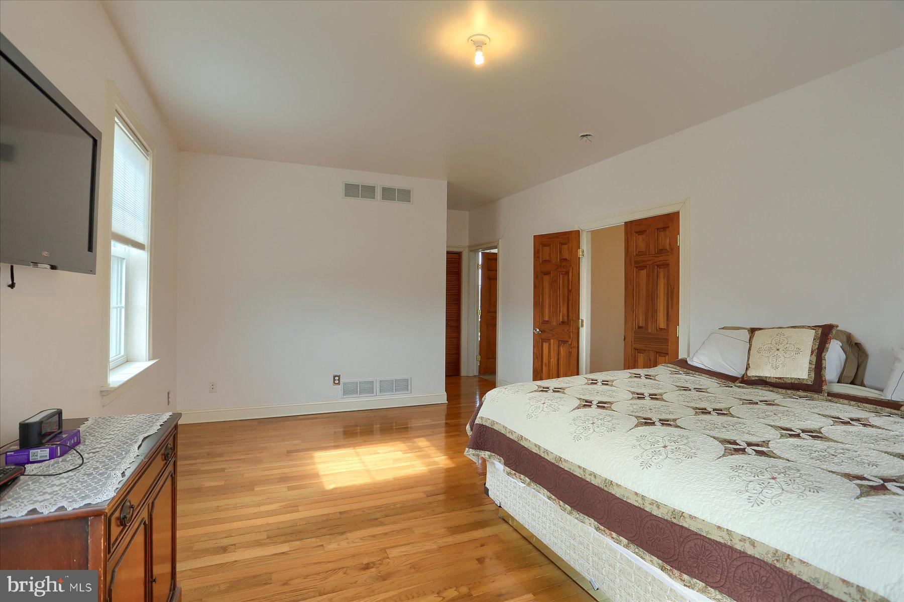 BROWNAWELL FARMS - Residential