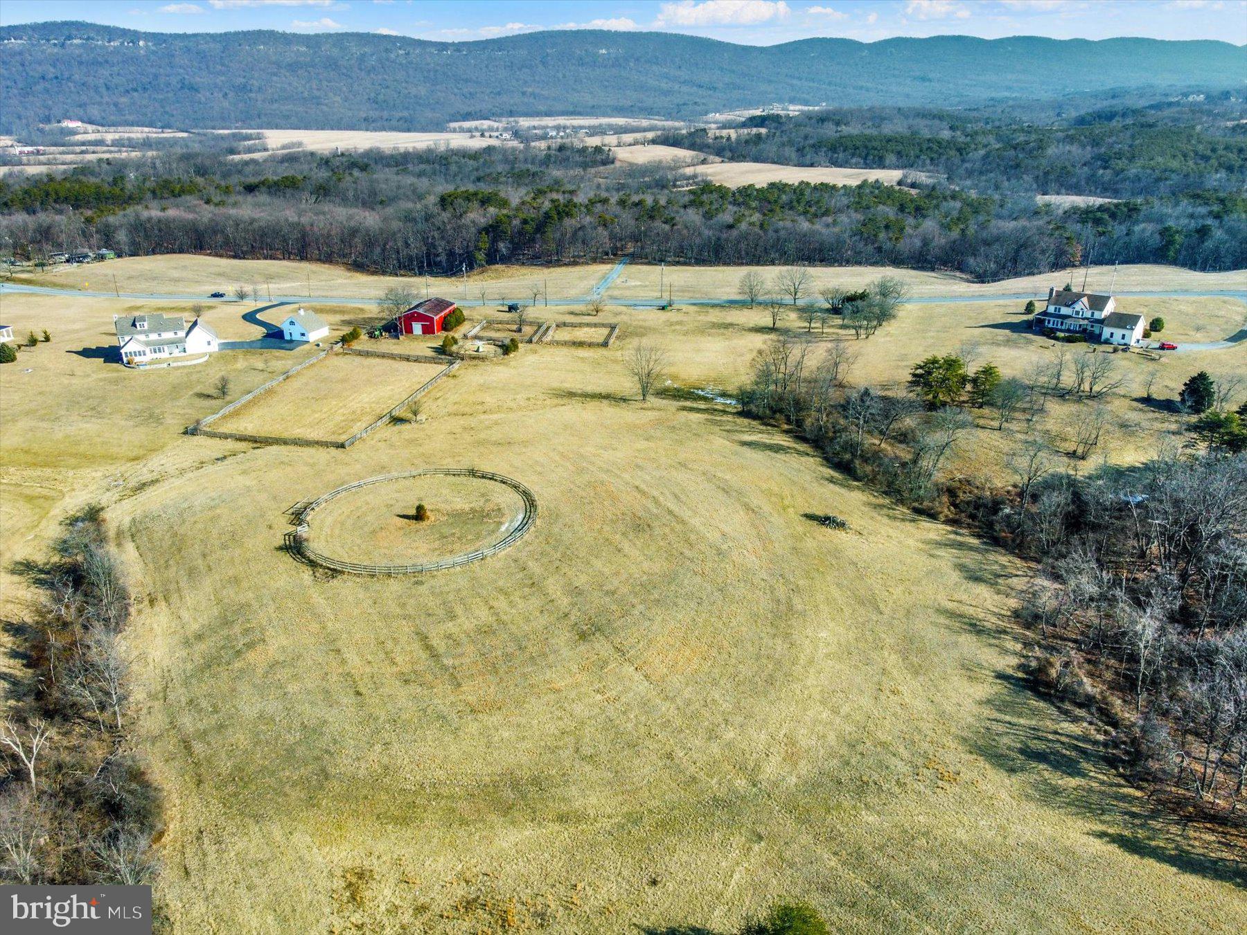 BROWNAWELL FARMS - Residential