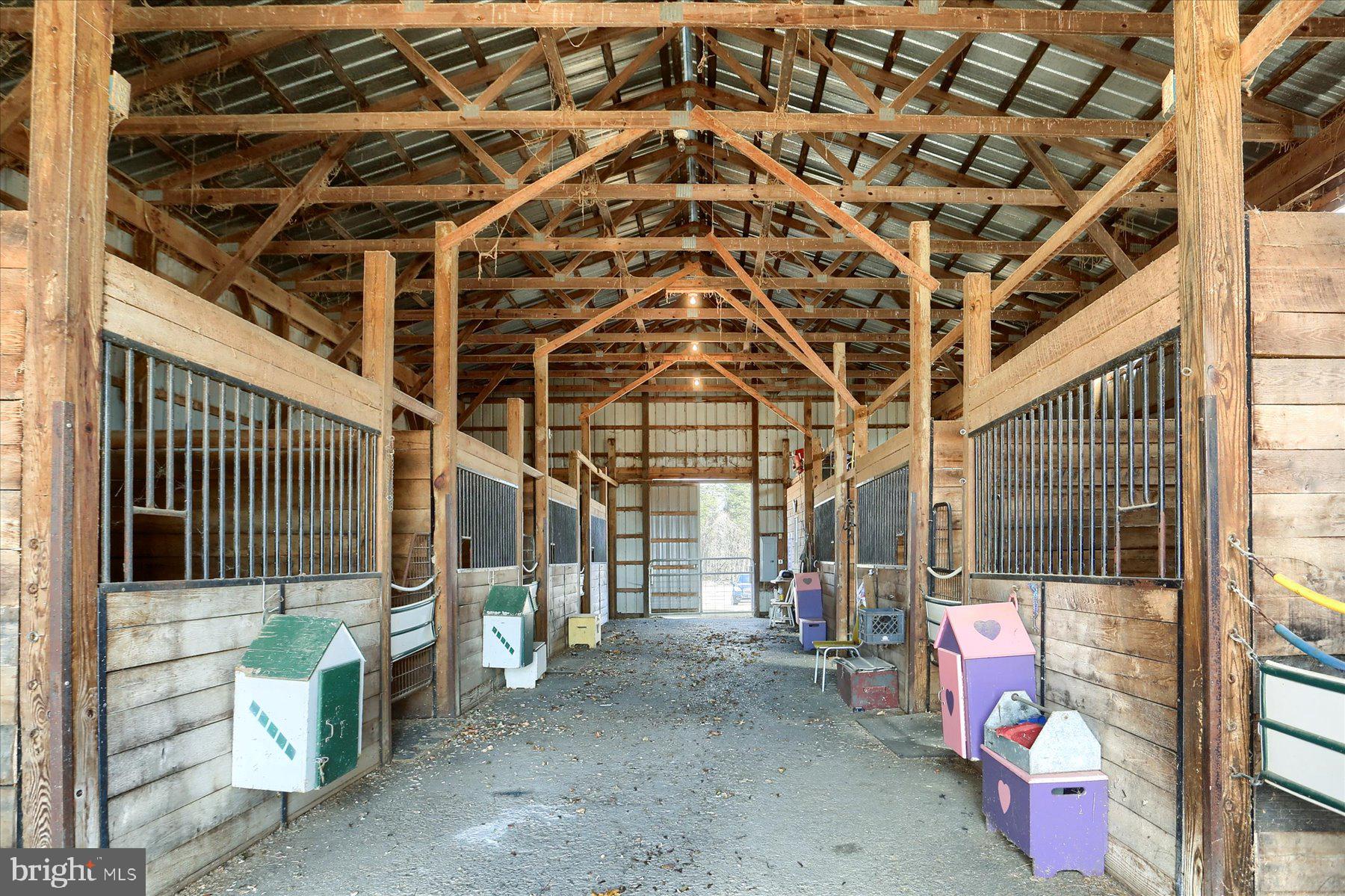 BROWNAWELL FARMS - Residential
