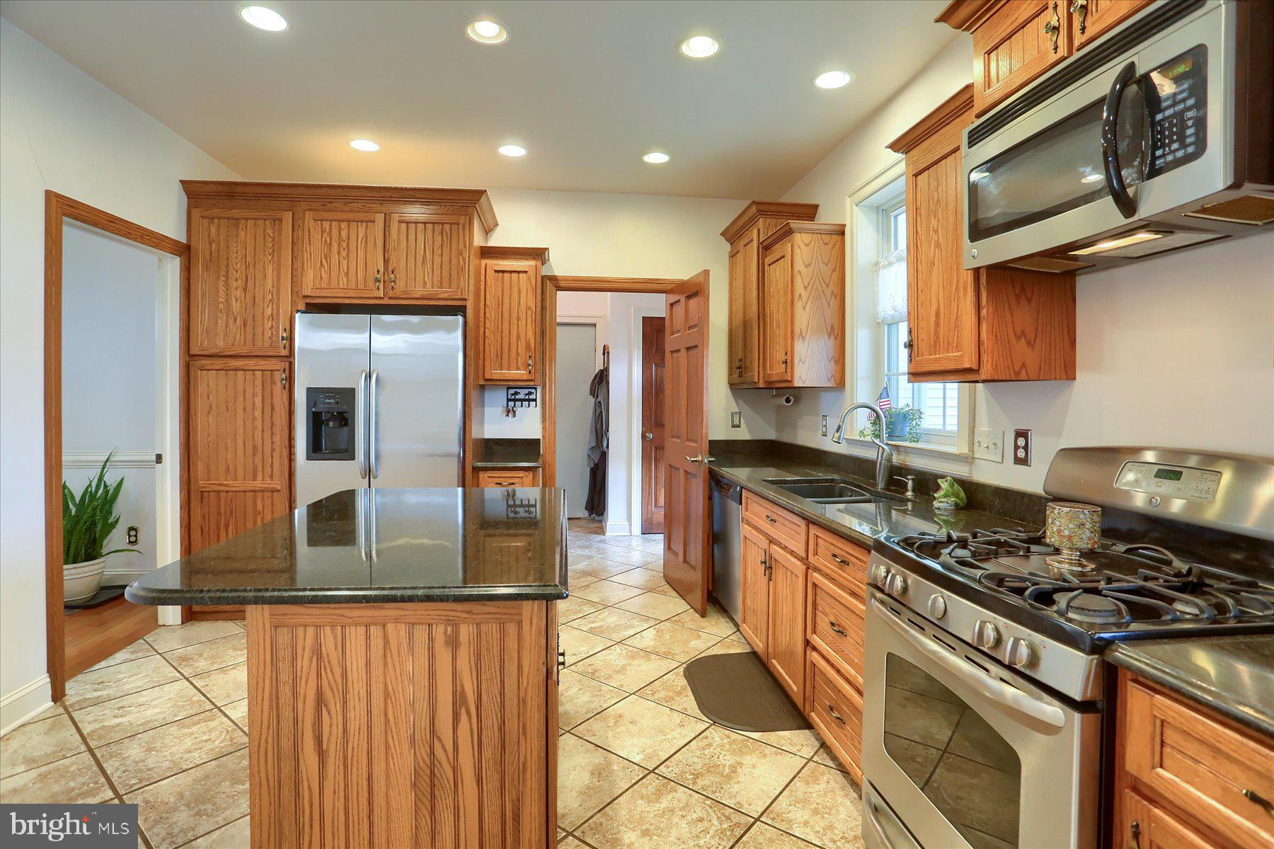 BROWNAWELL FARMS - Residential