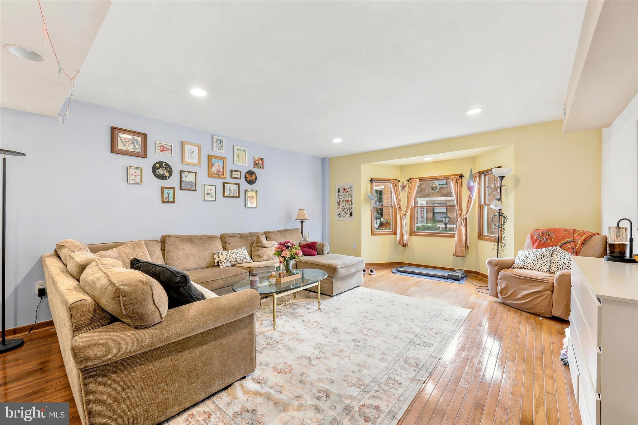 WASHINGTON SQ WEST - Residential
