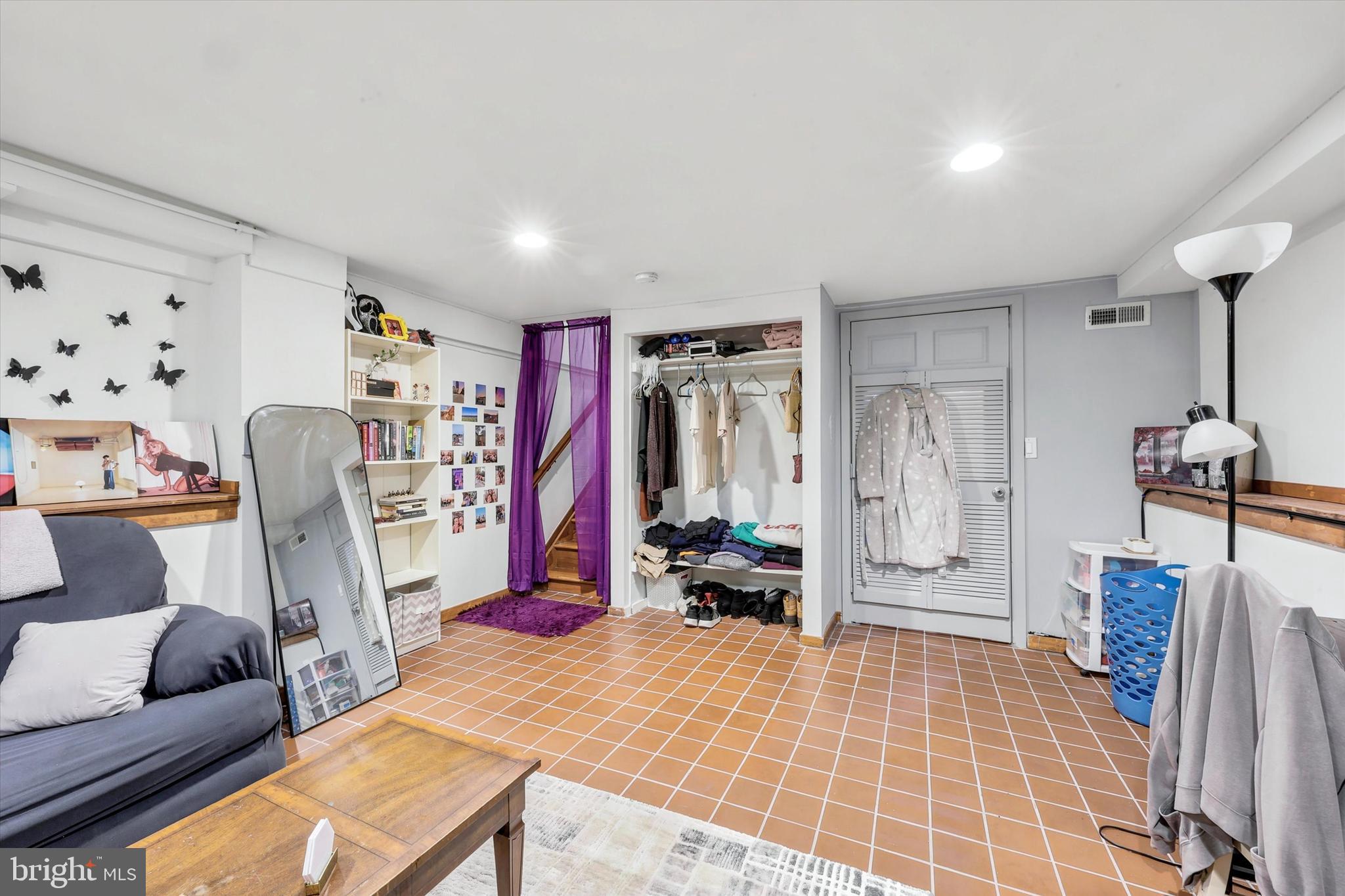 WASHINGTON SQ WEST - Residential